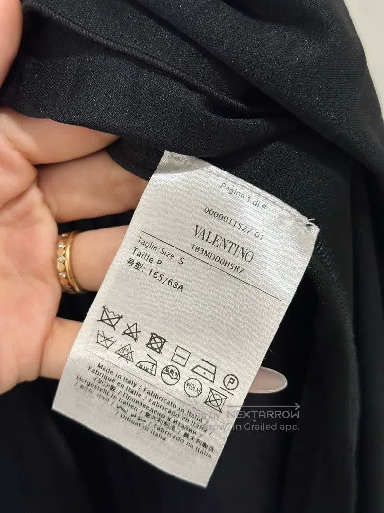 Valentino Valentino The long skirt is black Size S / US 4 / IT 40 - 4 Thumbnail