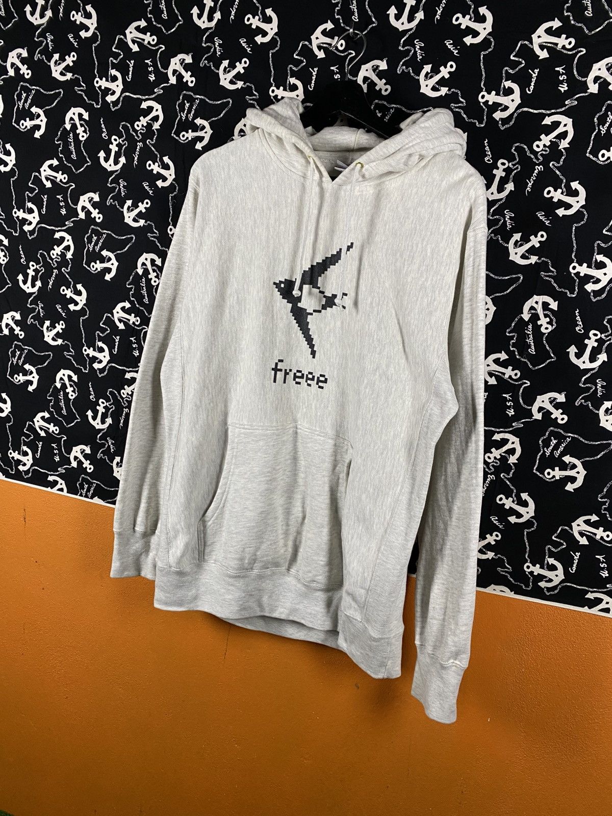 Vintage United Athle Grey Graphic Pullover Hoodie Heavyweight Size US L / EU 52-54 / 3 - 4 Thumbnail