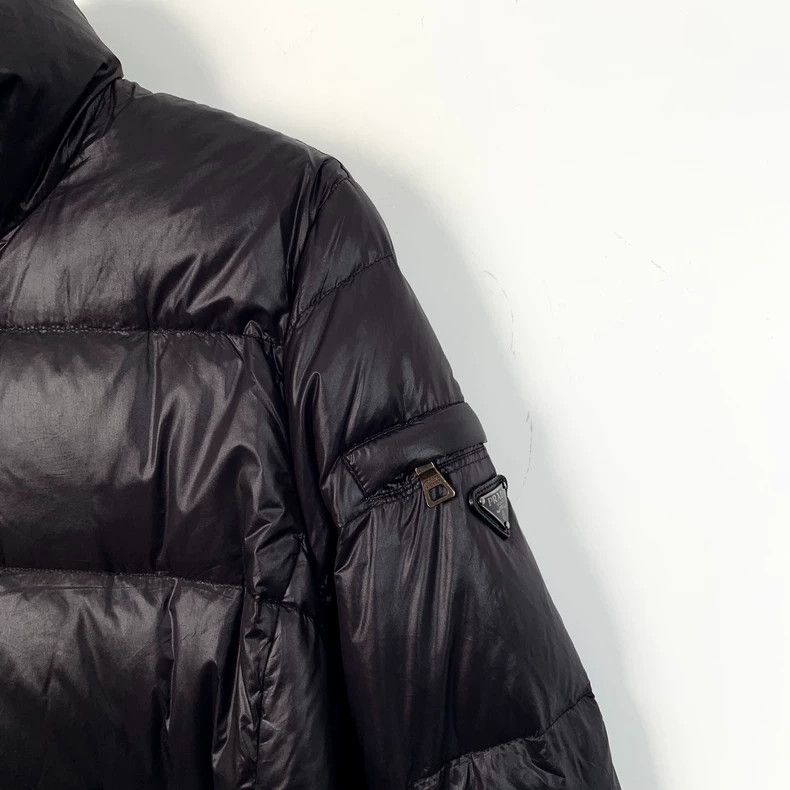 Prada Prada Size 38 Black triangle belt zipper down jacket size 3 Size US XXS / EU 40 - 3 Thumbnail