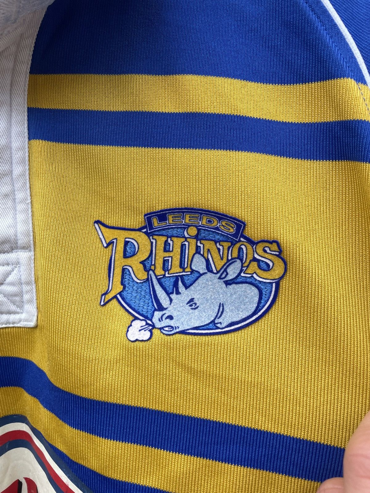 Vintage VINTAGE LEEDS RHINOS 2005/06 HOME RUGBY SHIRT JERSEY PATRICK Size US L / EU 52-54 / 3 - 5 Thumbnail