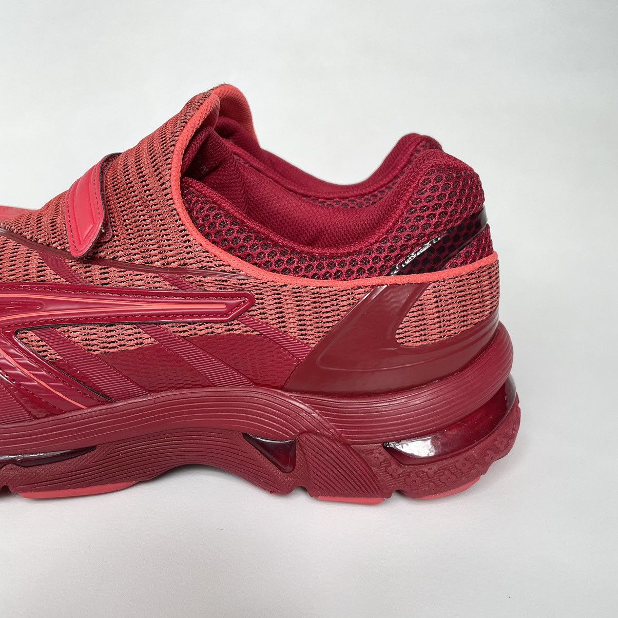 Asics × Kiko Kostadinov Gel Kiril II 2 ‘Beet Juice’ Red Size US 11.5 / EU 44-45 - 3 Thumbnail