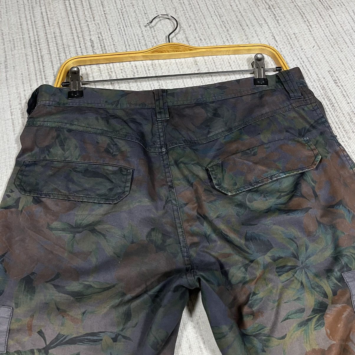 Japanese Brand JapaneseBrand Lyric cargo Short pant Size US 33 - 9 Thumbnail