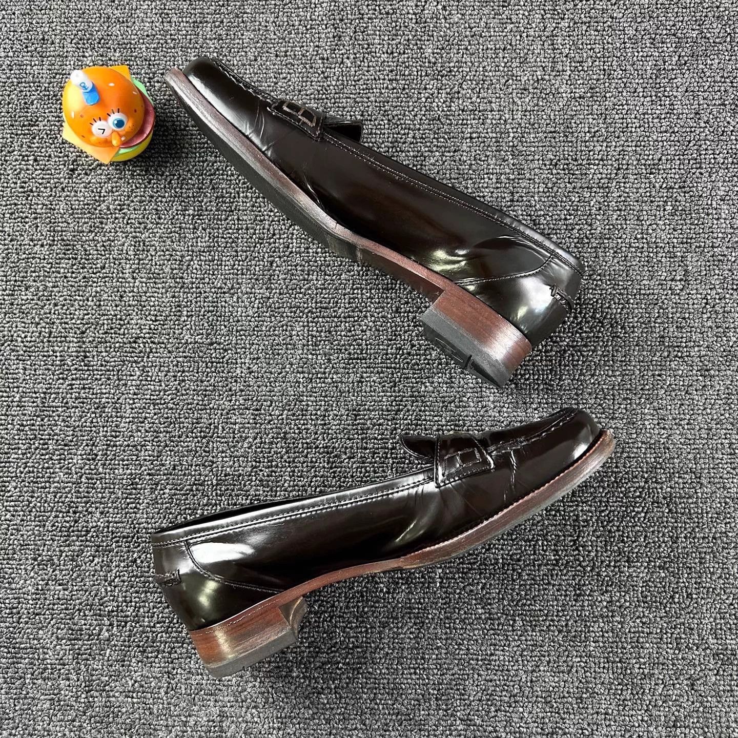 Louis Vuitton LV Black Loafers Size 36 Size US 5 / IT 35 - 4 Thumbnail