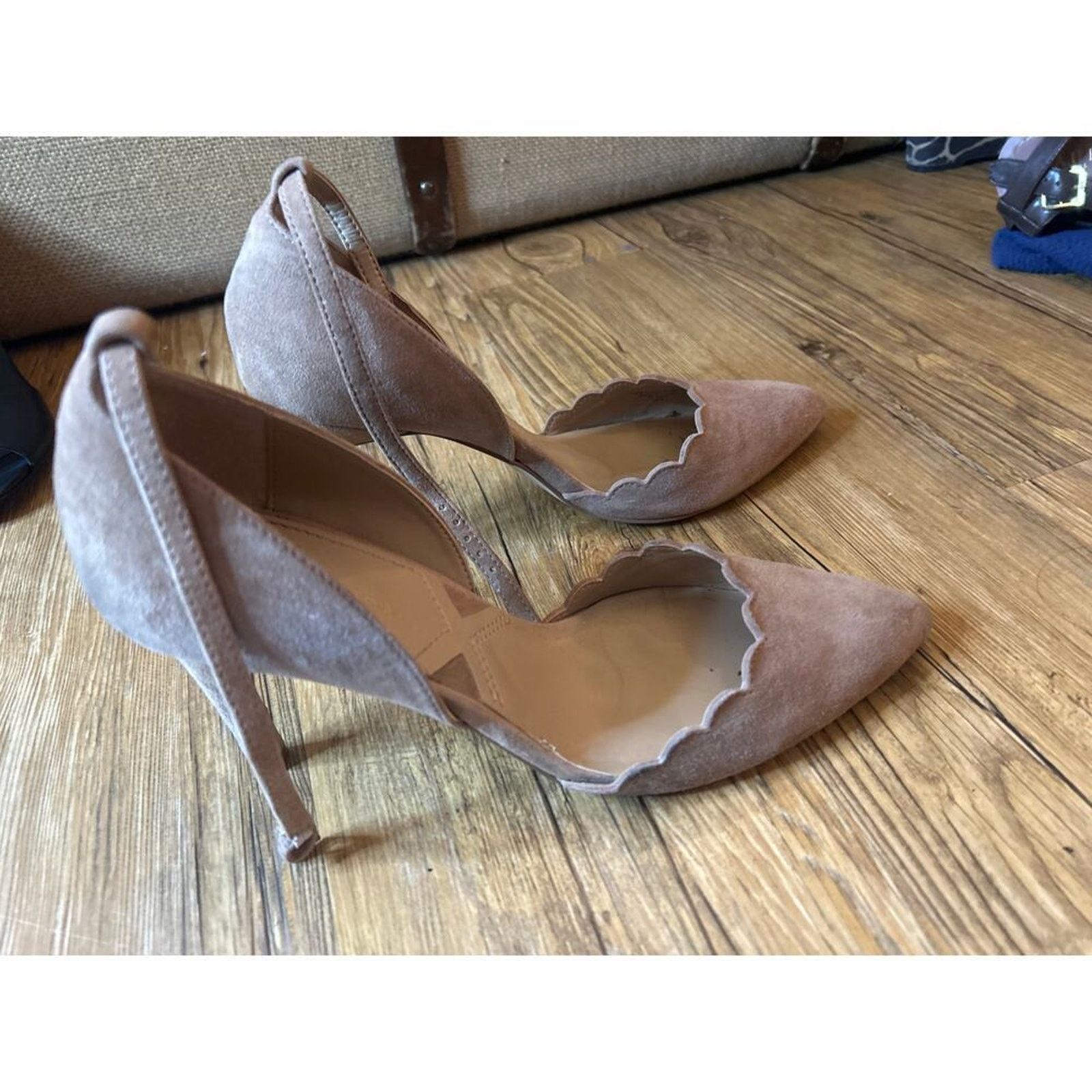 Adrianna Papell Preloved Adrienne Vittadini Suede Leather Heels Shoes 8.5 Size US 8.5 / IT 38.5 - 5 Thumbnail