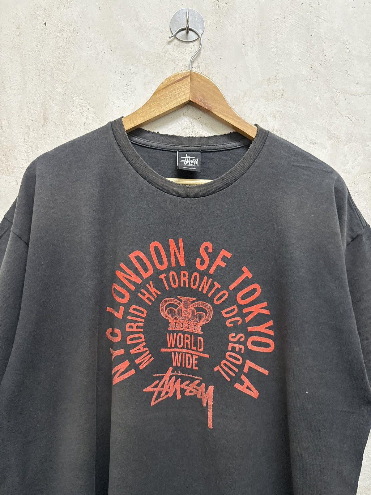 Stussy 2000s Stussy Worldwide distressed thrash tees Size US XL / EU 56 / 4 - 2 Thumbnail