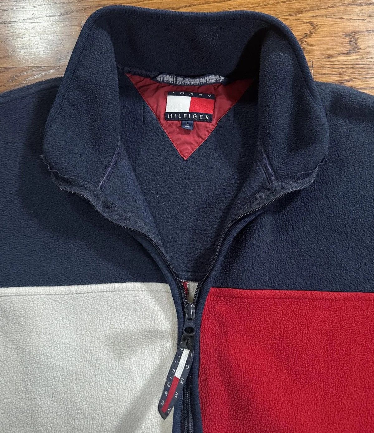 Tommy Hilfiger Vintage Tommy Hilfiger Fleece Jacket (Size L) Size US L / EU 52-54 / 3 - 2 Thumbnail