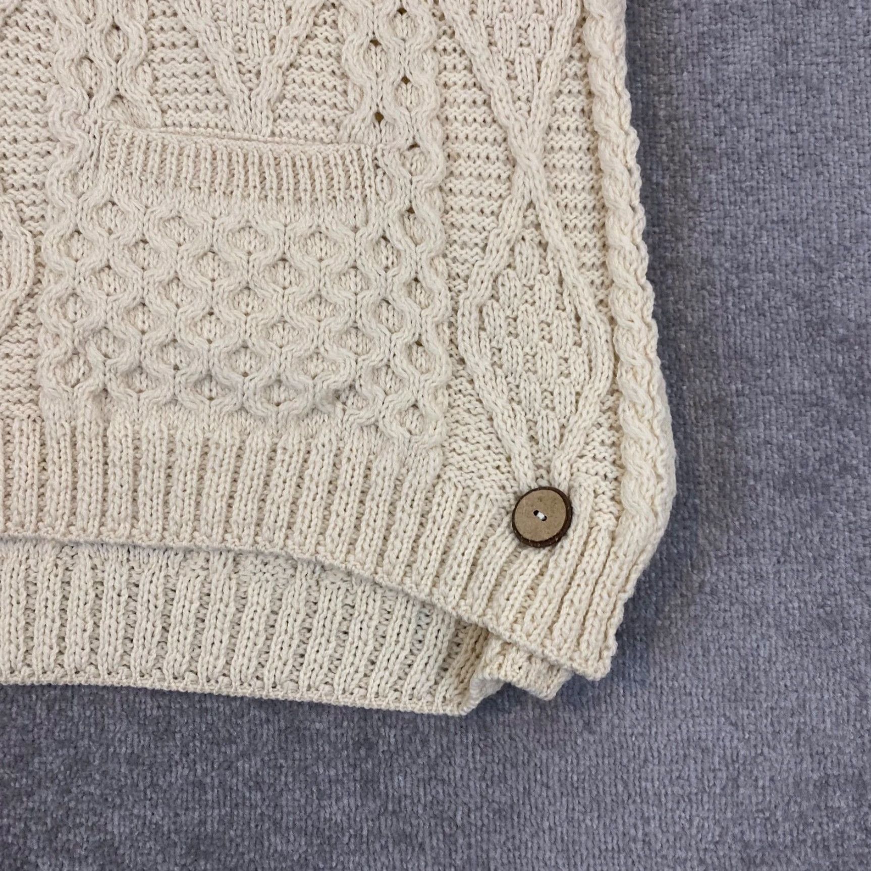 Vintage VINTAGE KILRONAN Knitwear Poncho Sweater Cardigan Merino Wool Cableknit Women One Size Cream Size ONE SIZE - 4 Thumbnail