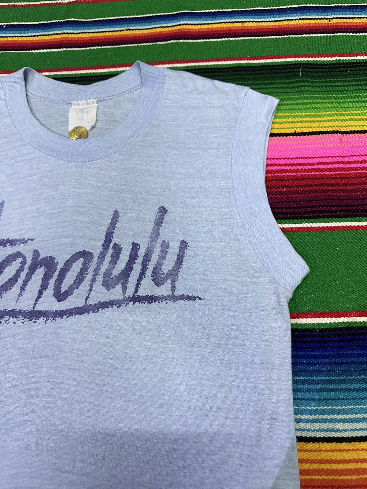 Russell Athletic 💥Vintage Honolulu💥 Simple Tee Honolulu Usa💥 Size US M / EU 48-50 / 2 - 3 Thumbnail