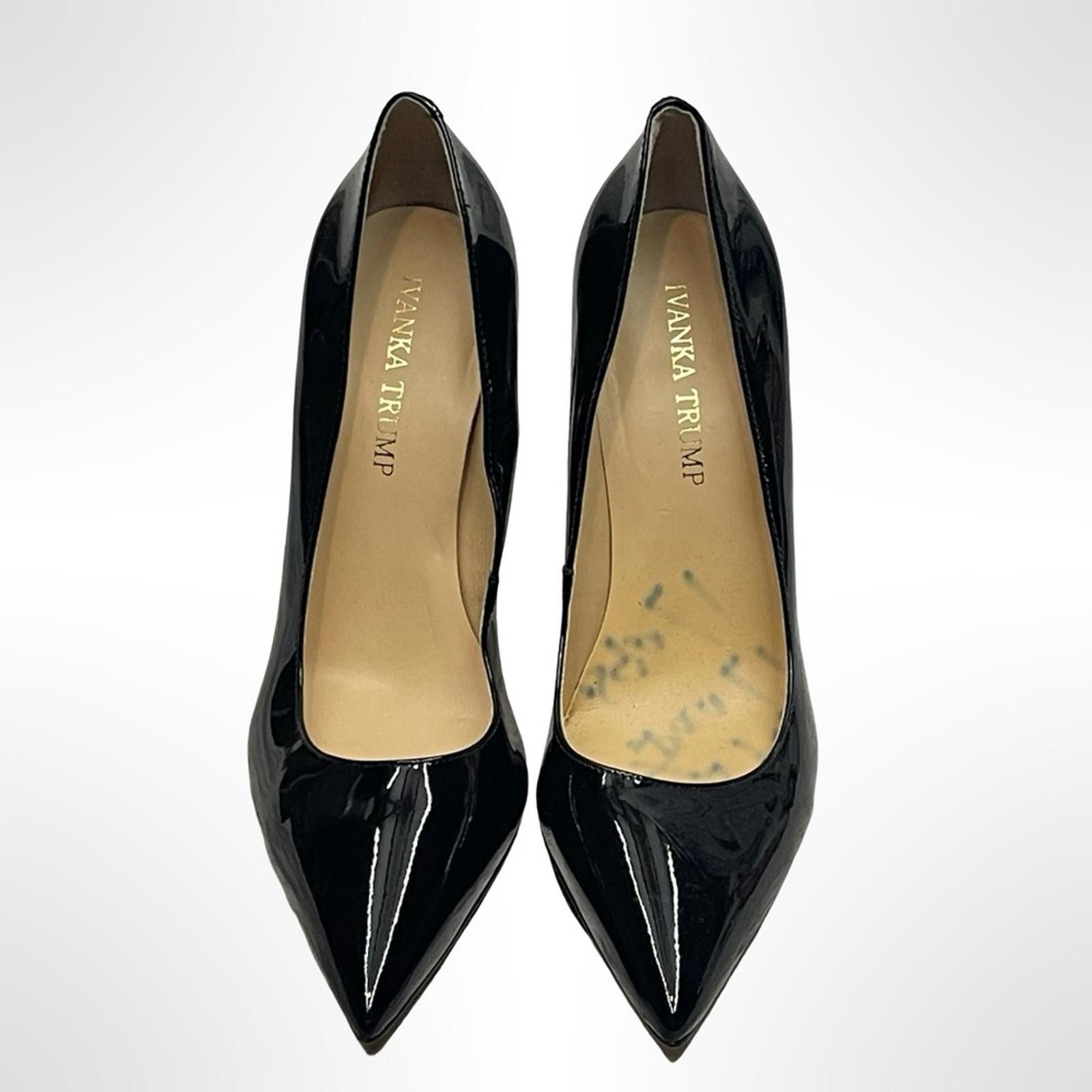 Other Ivanka Trump pointed toe Black Leather Pumps in size 7 Size US 7 / IT 37 - 2 Thumbnail