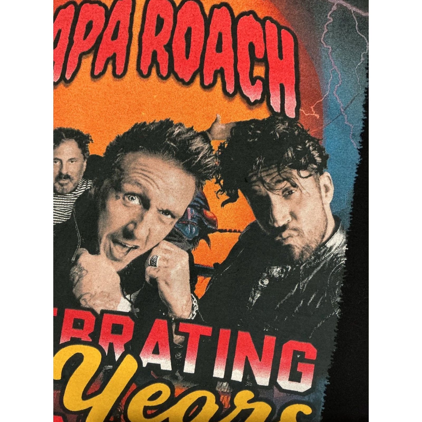 Vintage Papa Roach Rise Of The Roach Tour 25 Years Infest Rise Against Underoath T-Shirt Men Large Black Size US L / EU 52-54 / 3 - 5 Thumbnail