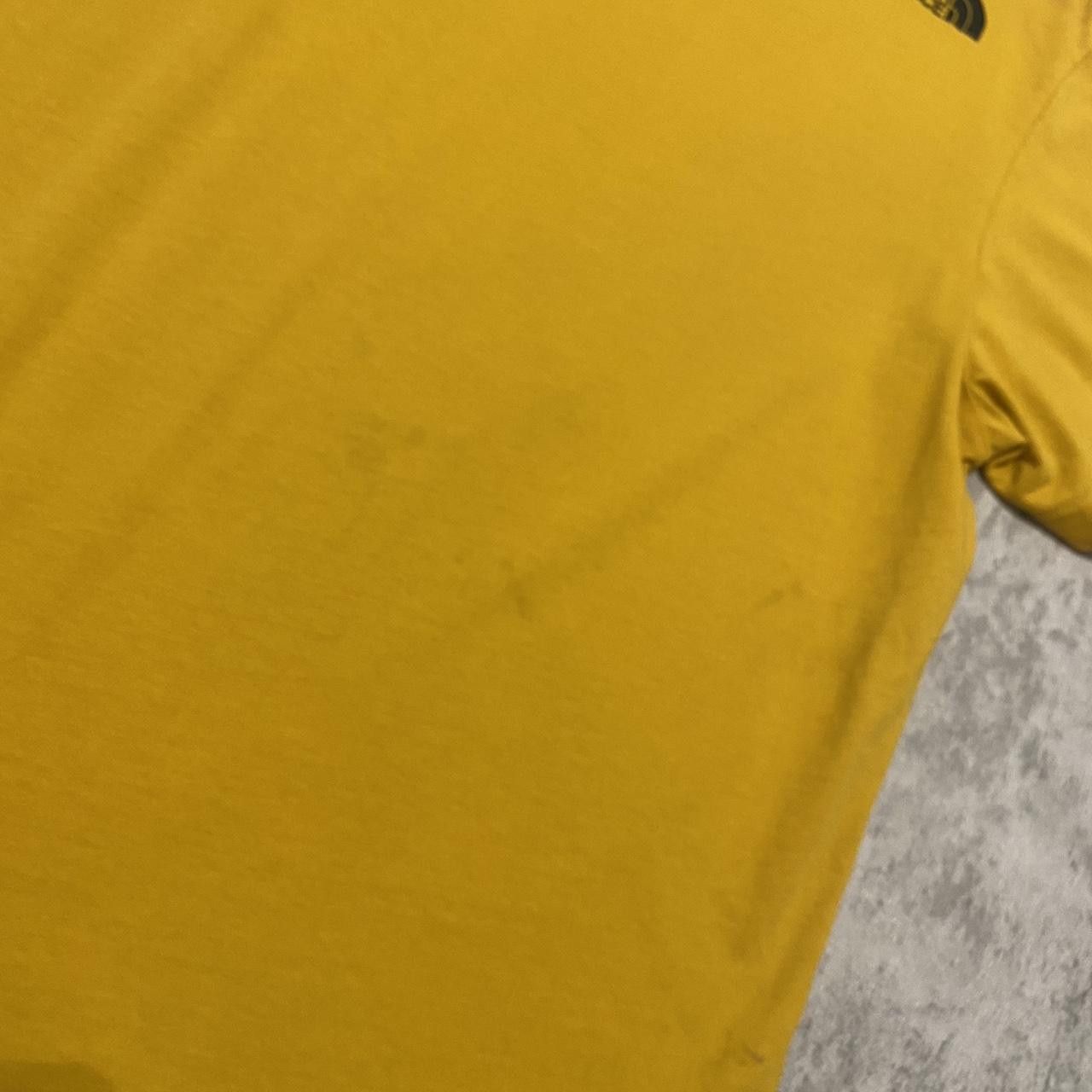 The North Face The North Face yellow and black cotton t-shirt Size US M / EU 48-50 / 2 - 8 Thumbnail