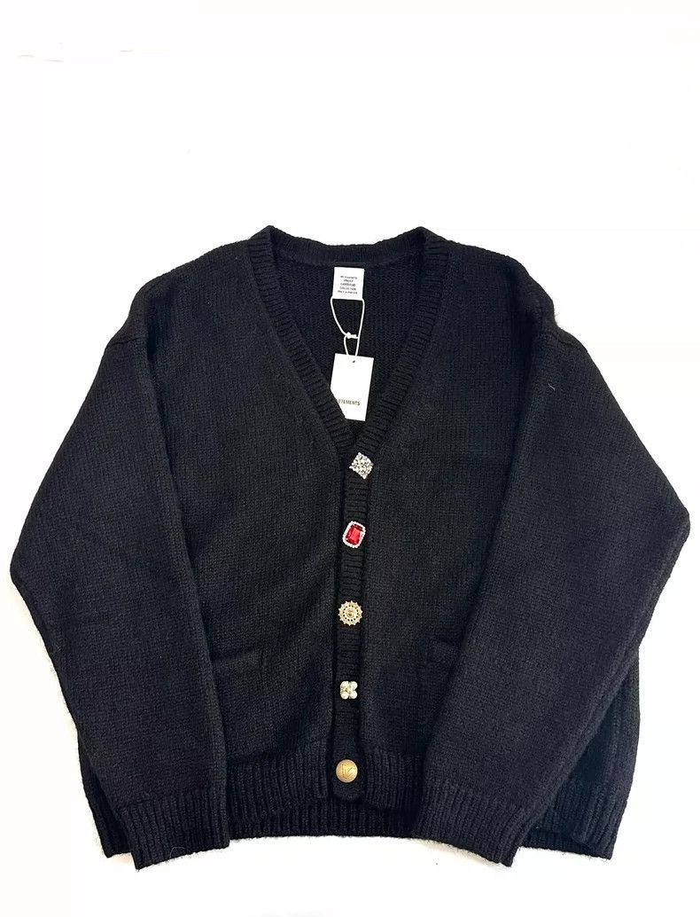 Vetements Vetements 22fw cardigan jewellery sweater 2506-Nextarrow Size US M / EU 48-50 / 2 - 1 Thumbnail