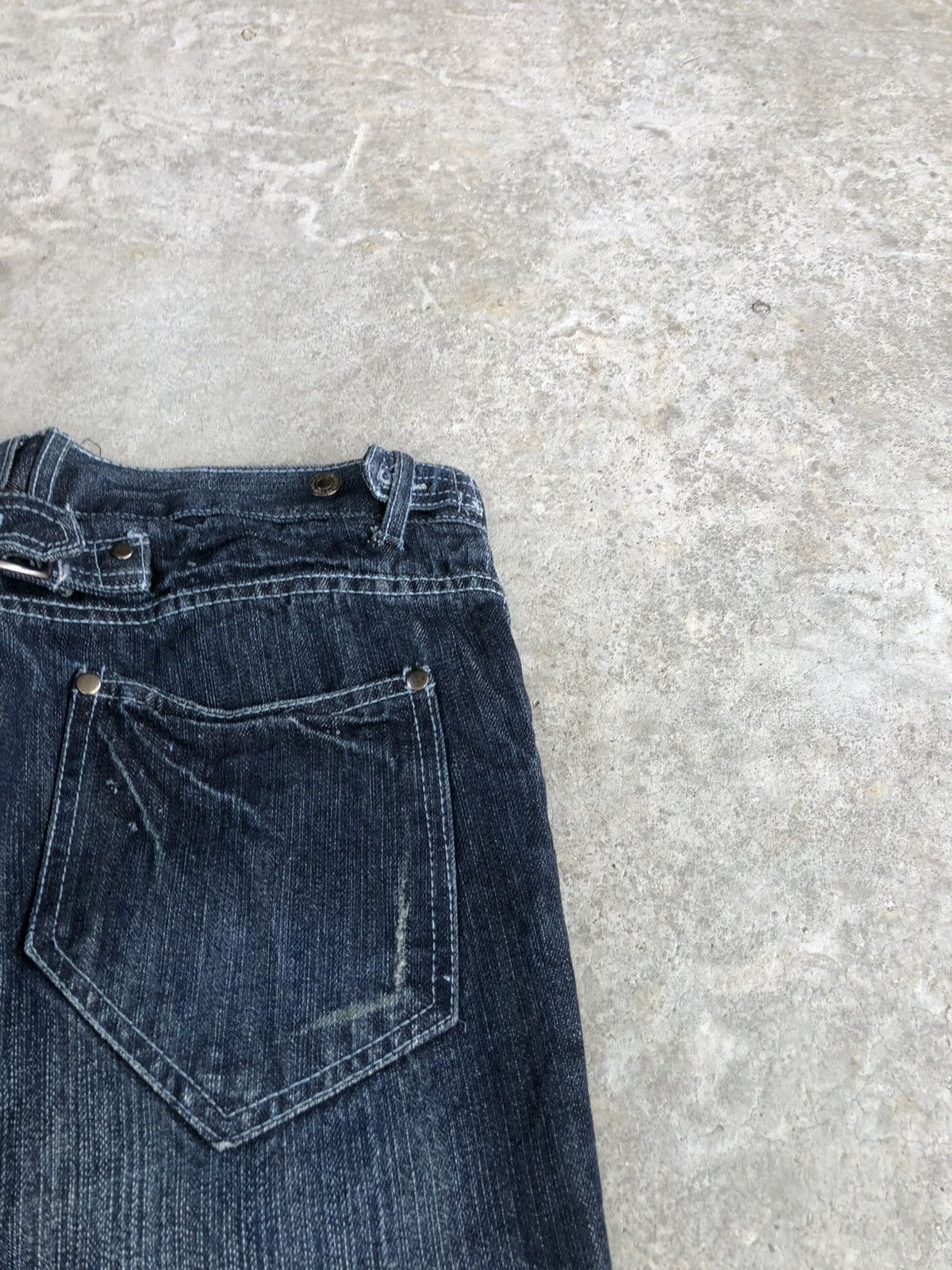 Le Grande Bleu (L.G.B.) Japanese Indecent Flared Jeans Distressed Buckle Back Size US 30 / EU 46 - 17 Thumbnail