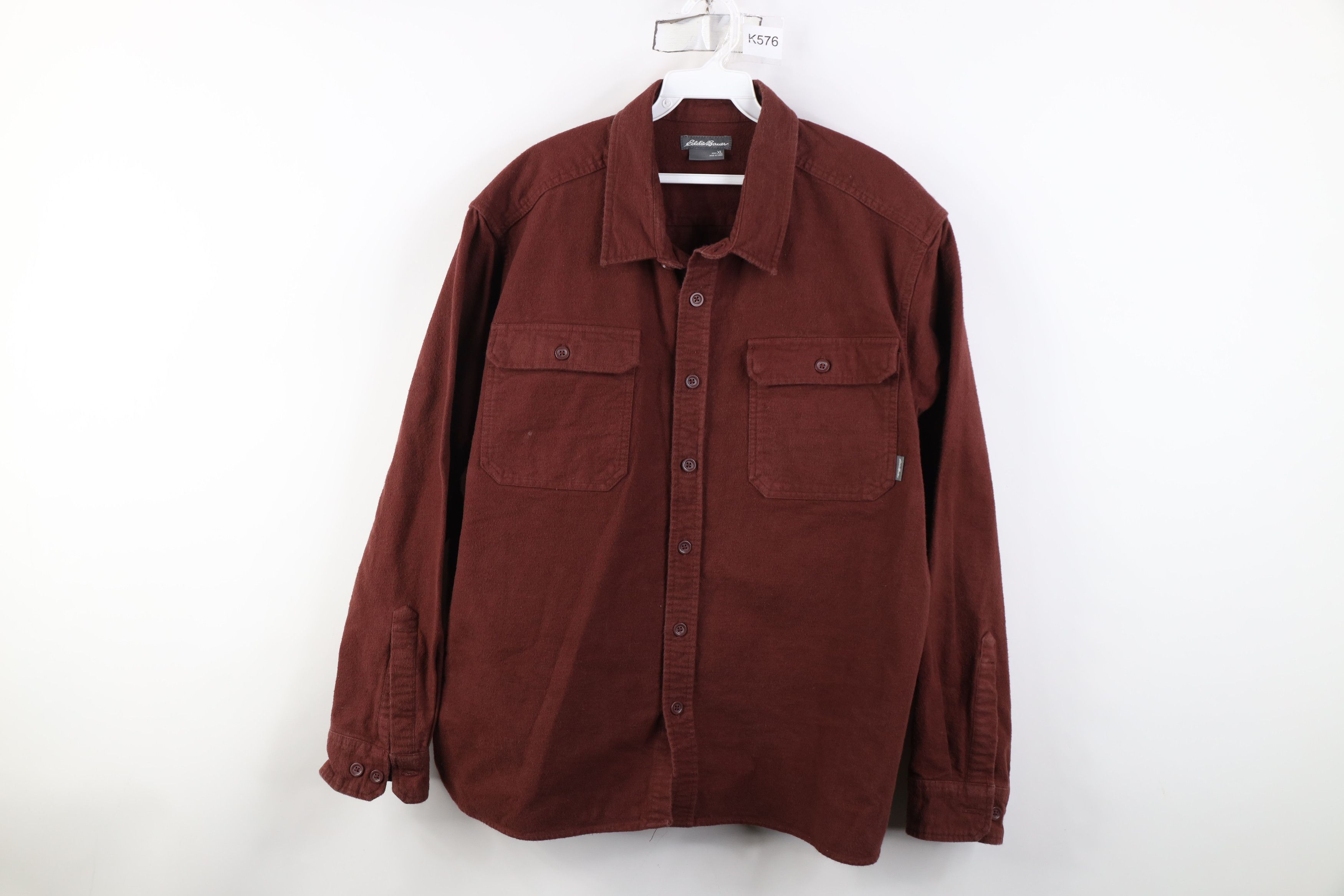 Eddie Bauer Vintage Eddie Bauer Heavyweight Cloth Button Shirt Red Size US XL / EU 56 / 4 - 1 Thumbnail
