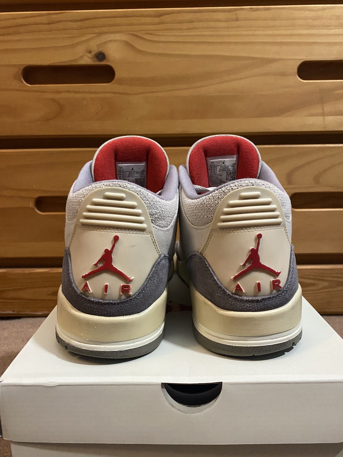 Jordan Brand Air Jordan Retro 3 Muslin Size 11.5 Size US 11.5 / EU 44-45 - 5 Thumbnail
