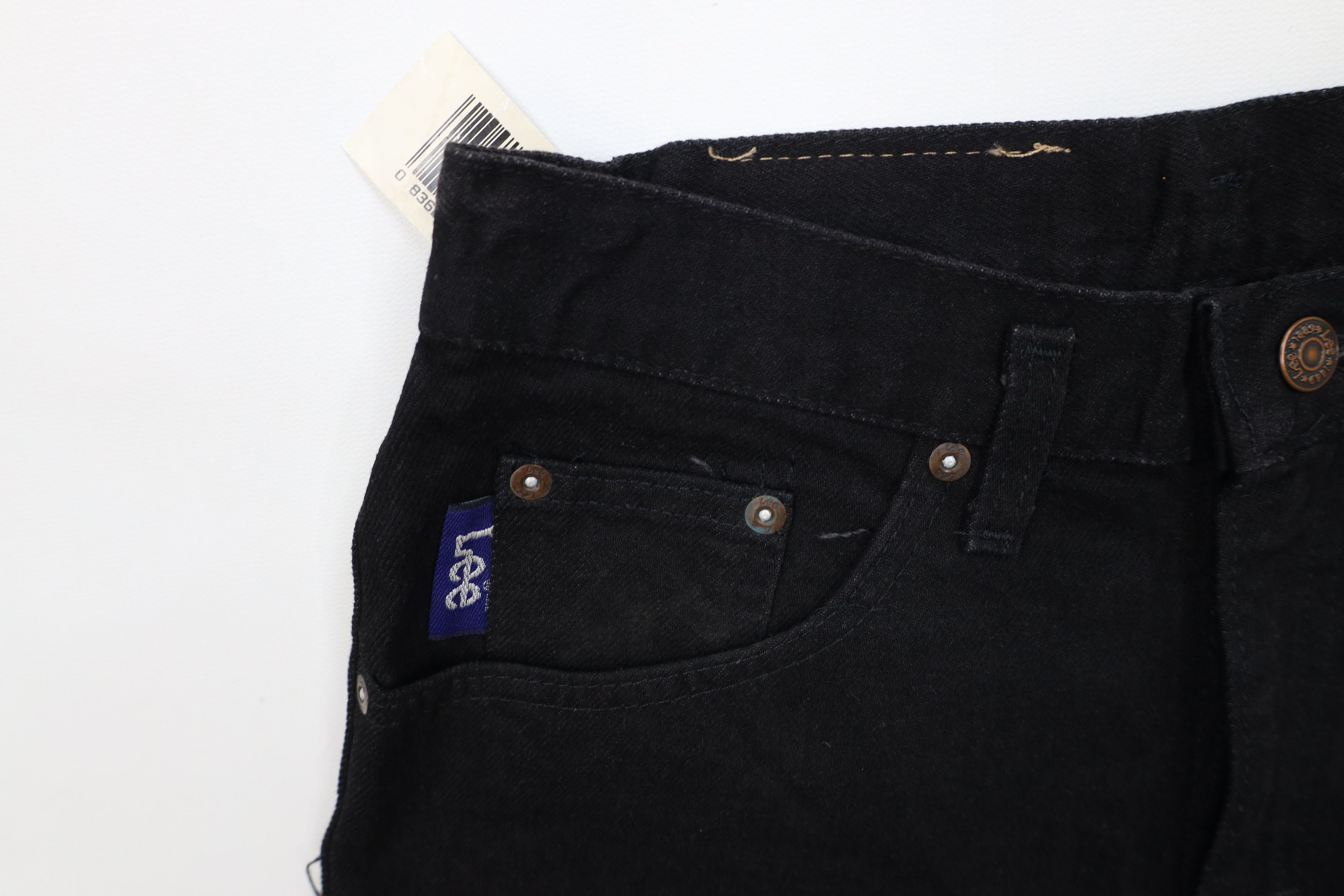 Lee Deadstock Vintage 90s Lee Tapered Leg Denim Jeans Black USA Size US 28 / EU 44 - 9 Thumbnail