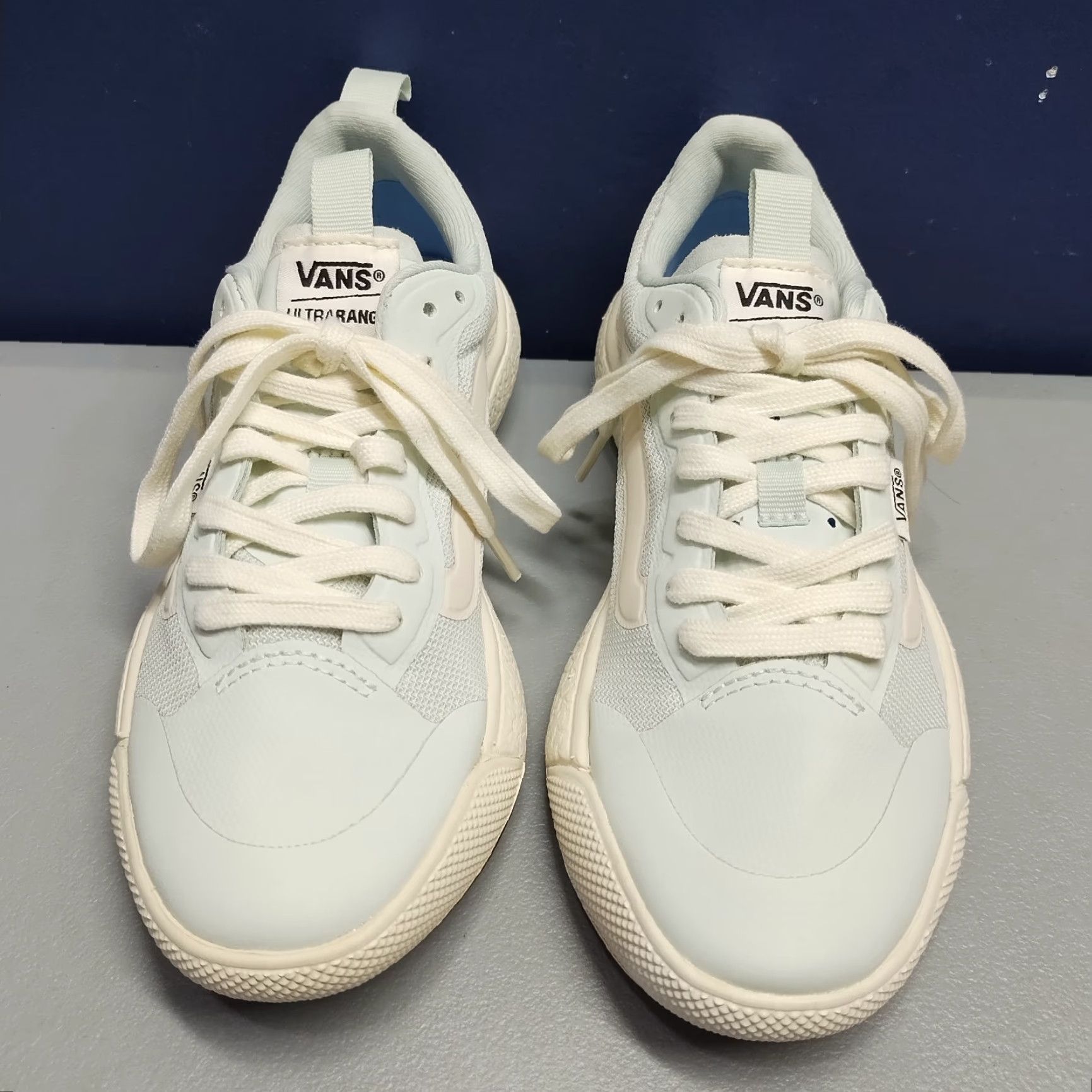 Vans Vans UltraRange Ultracush Sneakers Women Size 5 Blue White Athletic Lace Up 721356 NWOB 90s Theme Size US 5 / IT 35 - 3 Thumbnail