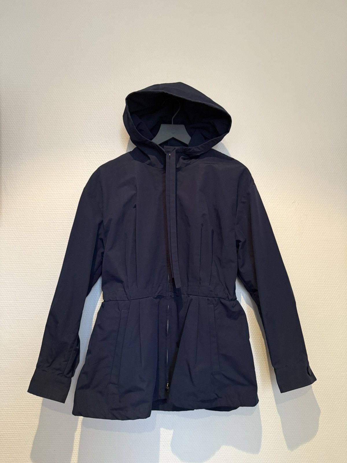 Prada Prada Hooded Raincoat Navy Technical Jacket Size S (IT 42) Size S / US 4 / IT 40 - 2 Thumbnail