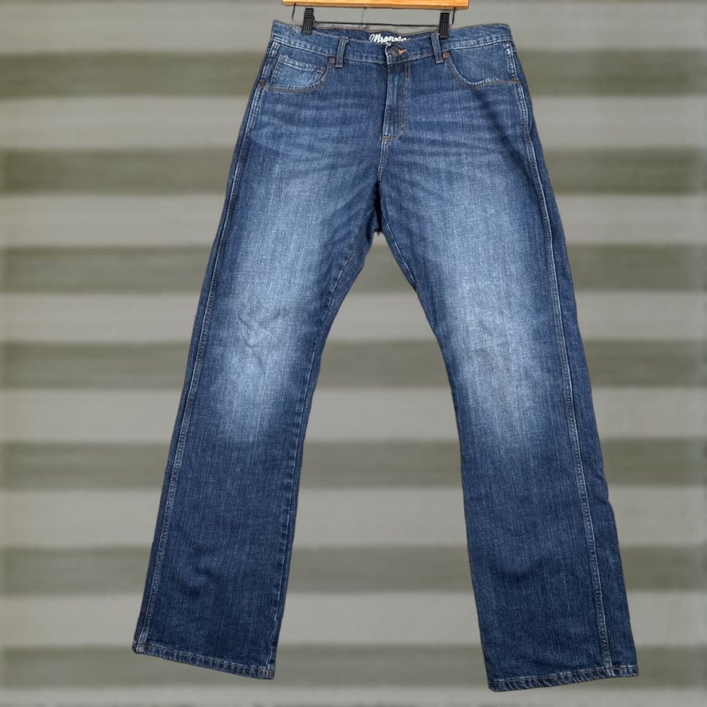 VINTAGE Wrangler Retro Jeans Mens 34x36 Blue Denim Relaxed Bootcut