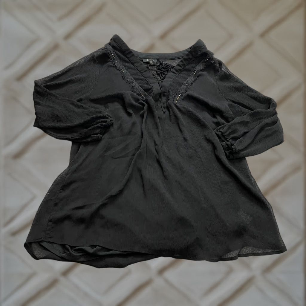 Alyx Alyx Blouse Shirt Womens 2X Black Long Sleeve V Neck Cross Lace Lined Knit Nylon Polyester Tank Top Styling Vintage: No Style: Basic Theme: Peasant Size XXL / US 16-18 / IT 52-54 - 1 Thumbnail