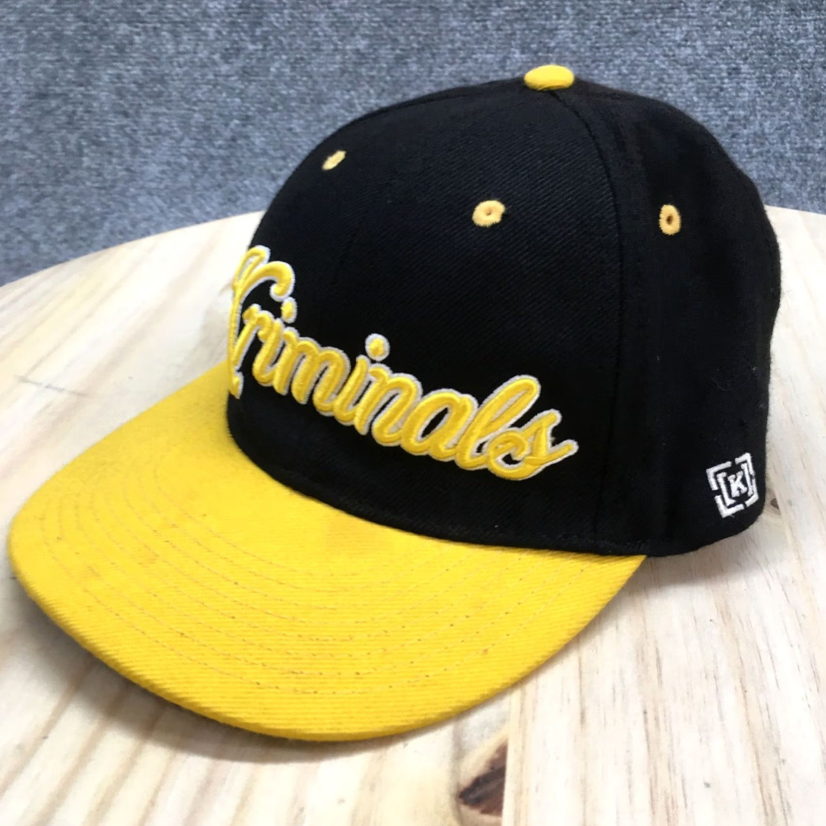 Vintage KR3W Snapback Cap Hat Men One Size Black Yellow Embroidered Adjustable Size ONE SIZE - 2 Thumbnail