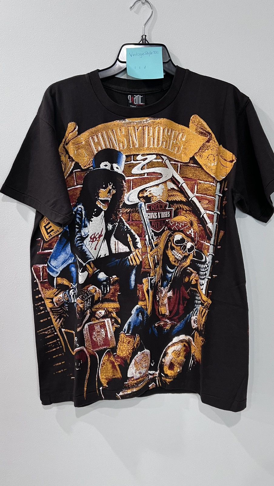 Band Tees Guns N Roses Reprint Tshirt Size Large Single stitch Size US L / EU 52-54 / 3 - 1 Thumbnail