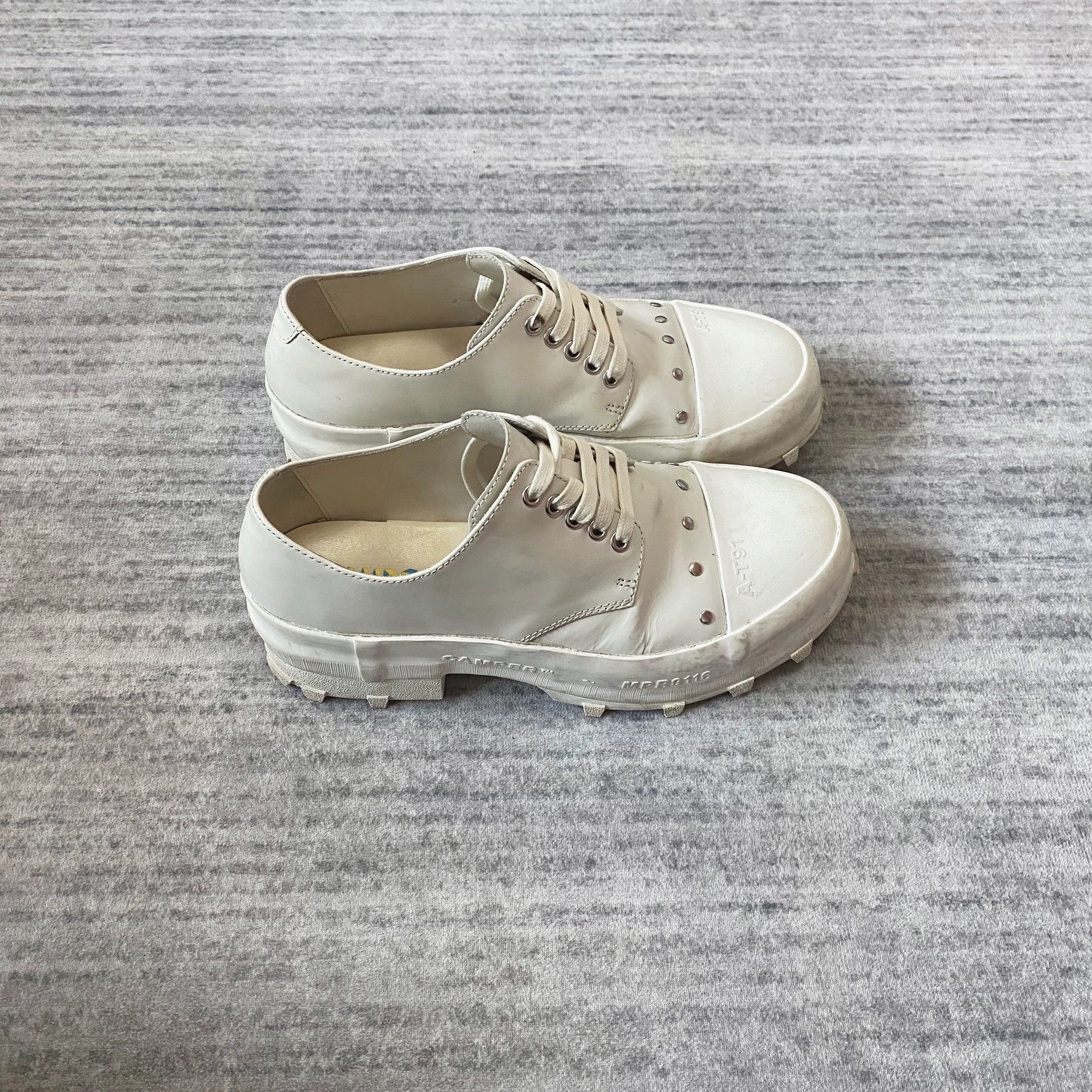 CamperLab Camper Lab Traktori Rivet Derby Thick Sole Outdoor Size US 7 / EU 40 - 2 Thumbnail