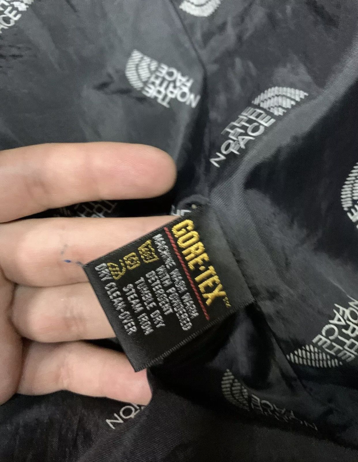 The North Face × Vintage Vintage THE NORTH FACE Stowaway 3 Gore-Tex Jacket Blue Size US XL / EU 56 / 4 - 8 Thumbnail
