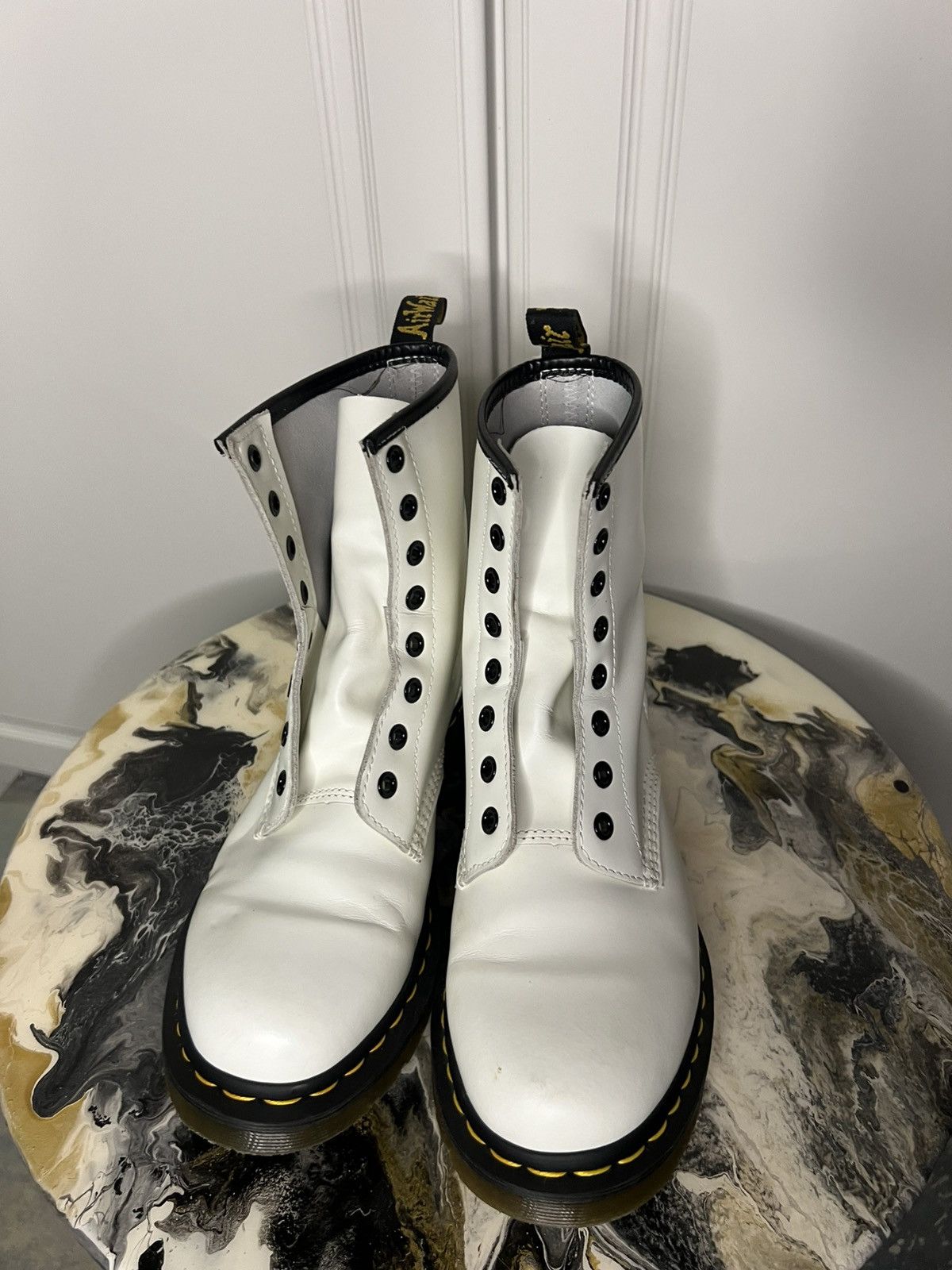 Dr. Martens Dr. Martens 1460 Smooth Leather White Boot Size US 9 / IT 39 - 2 Thumbnail