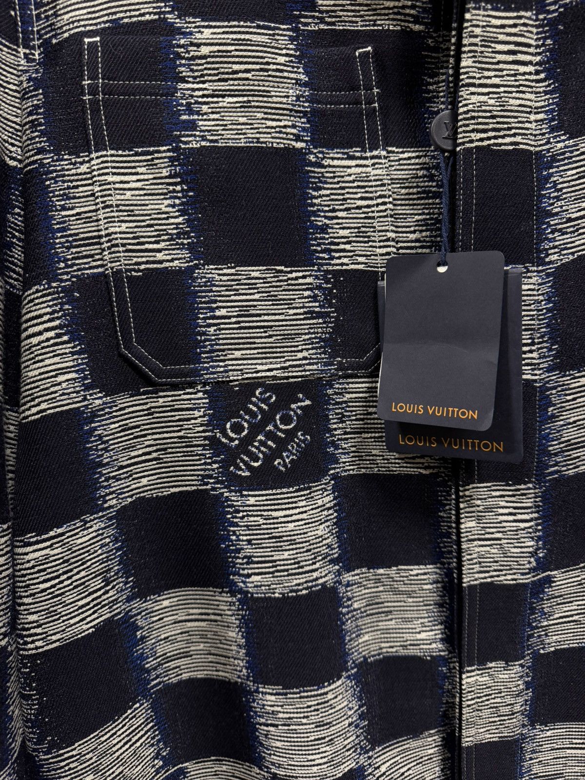 Louis Vuitton Louis Vuitton Damier Check Overshirt NEW 3000$ Size US L / EU 52-54 / 3 - 3 Thumbnail