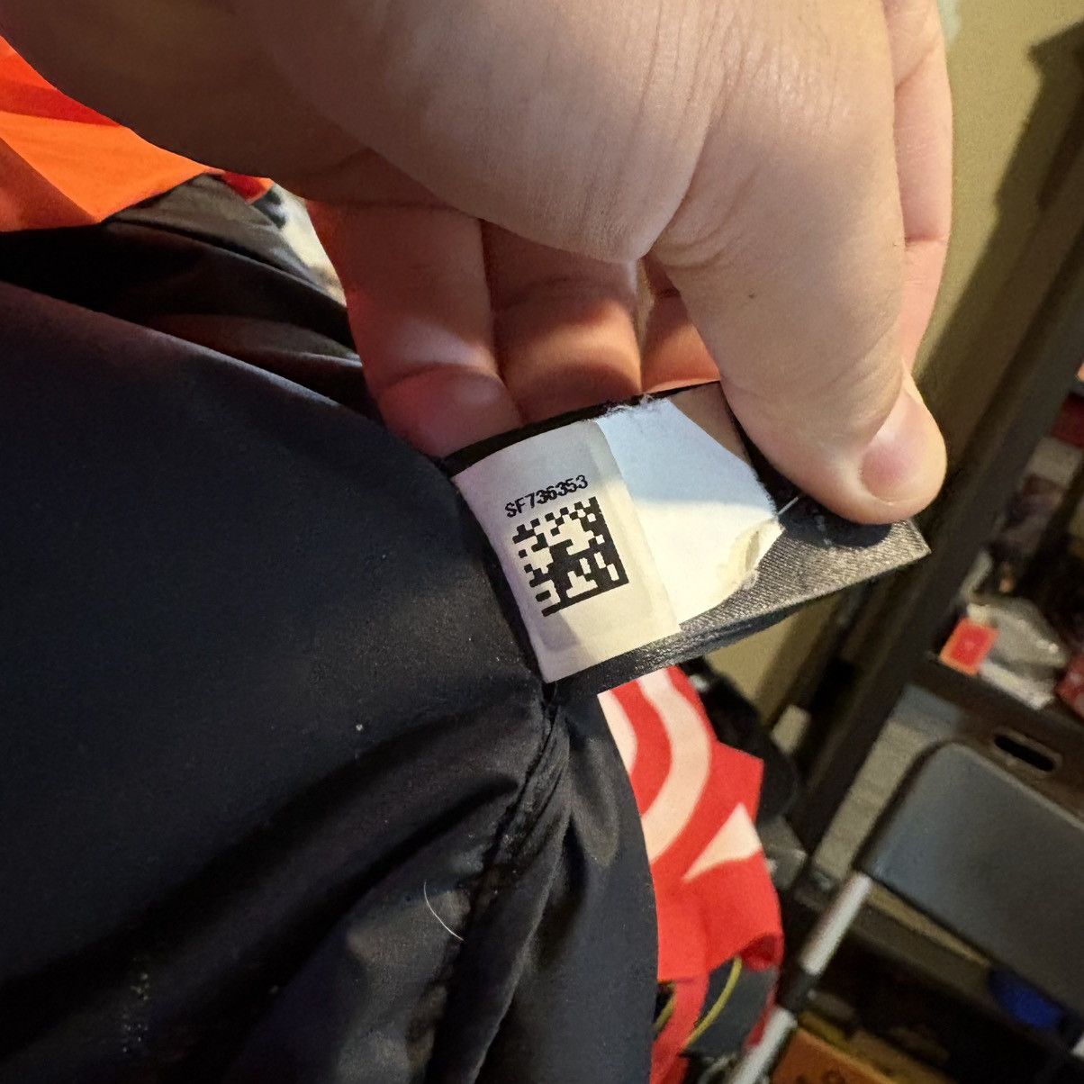 Supreme × The North Face SUPREME x THE NORTH FACE NUPSTE JACKET ORANGE SZ XL F/W 2016 Size US XL / EU 56 / 4 - 5 Thumbnail