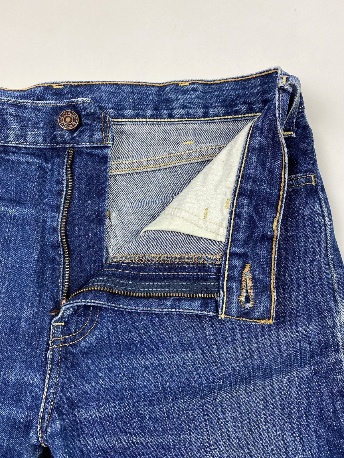 Levi's 2000’s Vintage Levi’s 646 Orange Tab Cut Off Denim Shorts Size US 31 - 4 Thumbnail