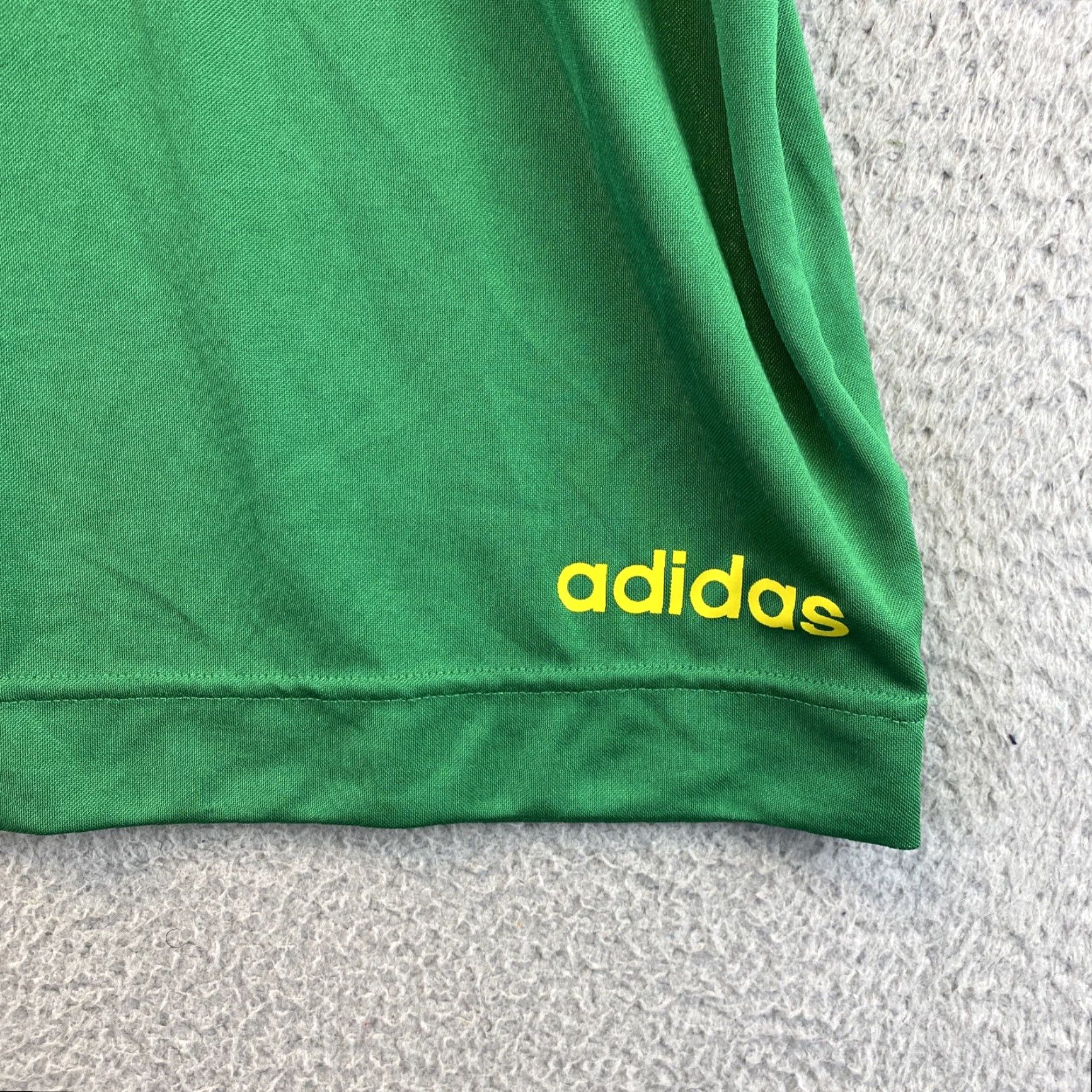 Adidas adidas adidas Brasil Tee 2006 FIFA World Cup Germany Football Soccer Brazil Jersey Shirt L /80-70 Size US L / EU 52-54 / 3 - 2 Thumbnail