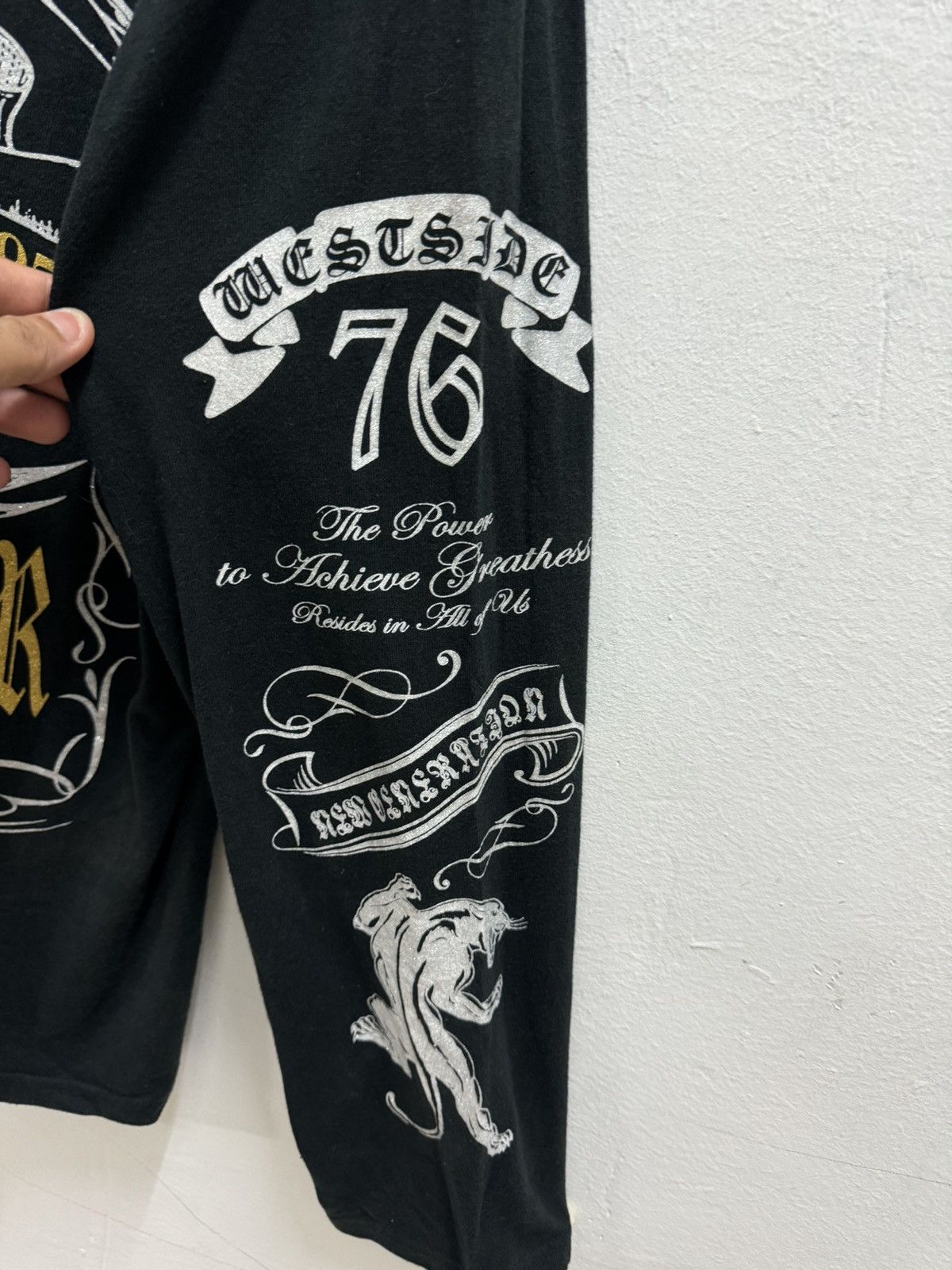 Japanese Brand RISE ABOVE ONE DIFFICULTIES TO ARCHIEVE GREATNESS TEE Size US M / EU 48-50 / 2 - 7 Thumbnail