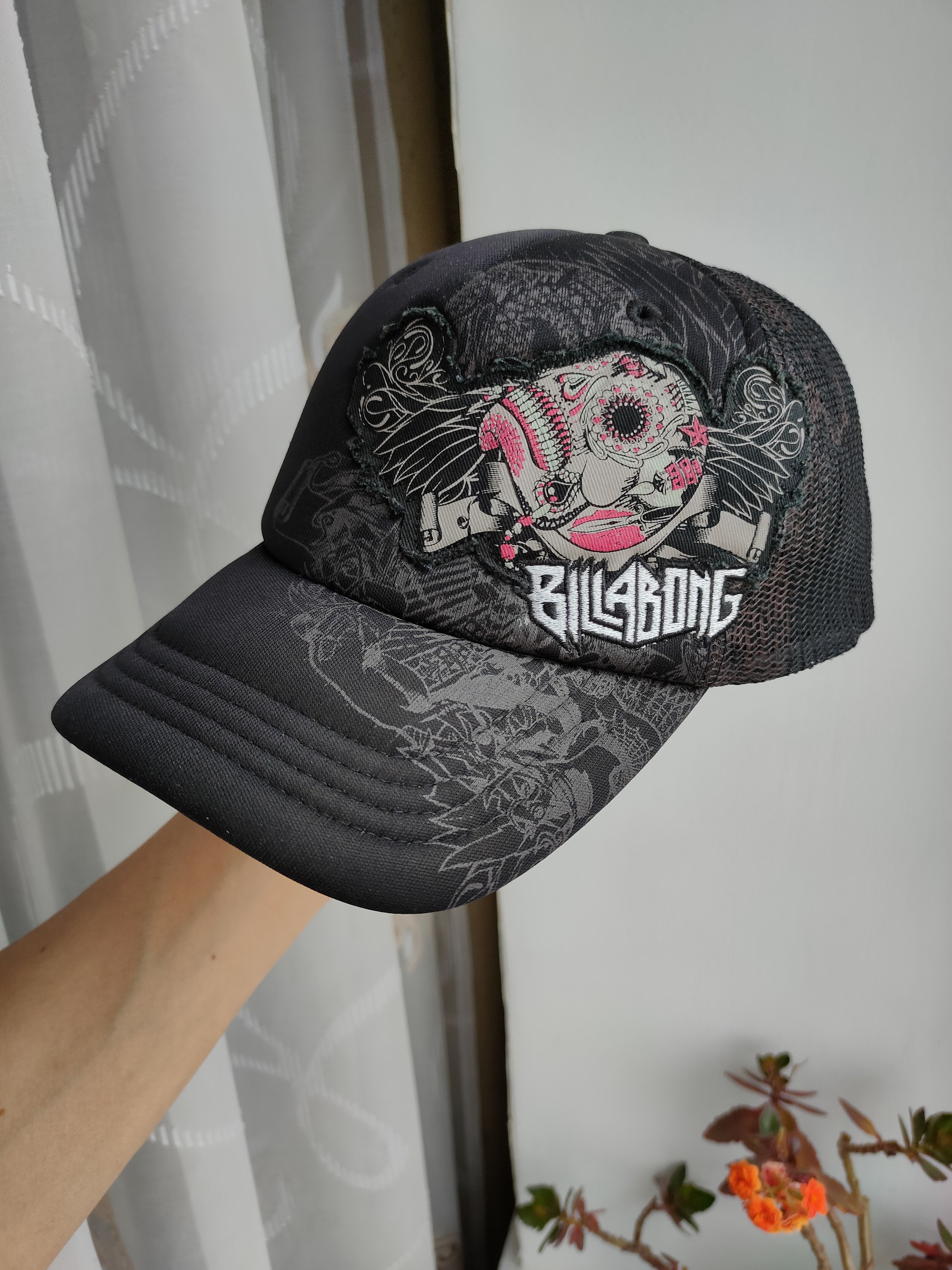 Billabong Y2K Billabong Cap Vintage Trucker Cap Billabong Size ONE SIZE - 1 Thumbnail