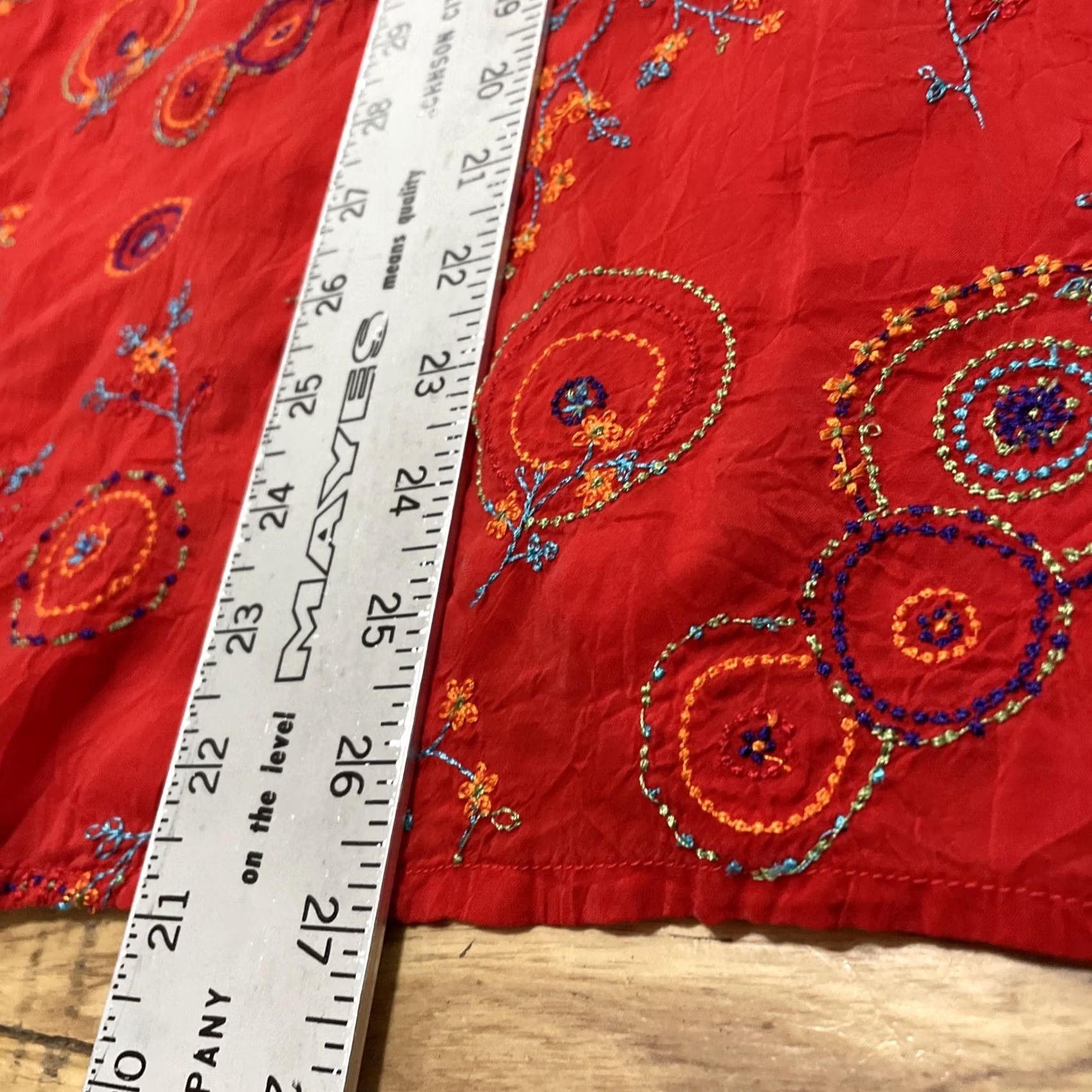 Vintage RUSS USA Top Womens XL Floral Beaded Boho Red Malibu Shirt Distress Holes Button-Up 3/4 Sleeve Cal... Size XL / US 12-14 / IT 48-50 - 6 Thumbnail