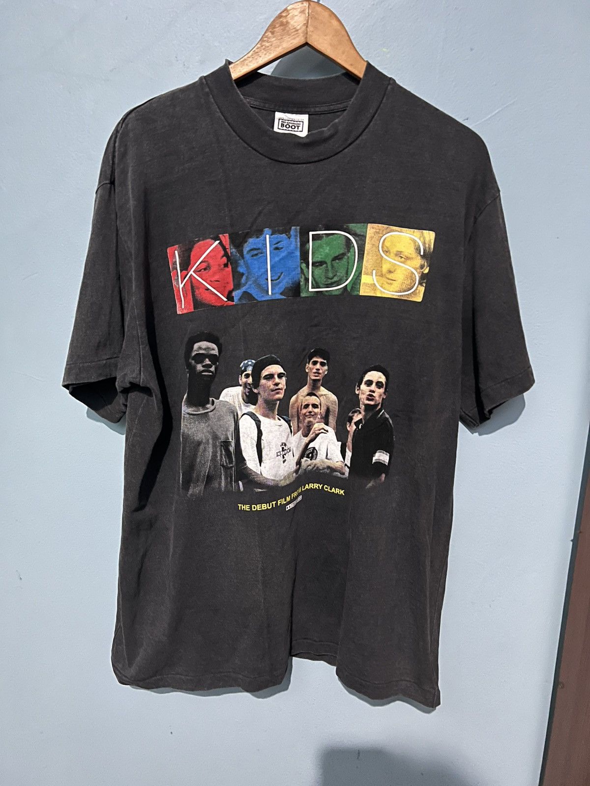 トップス BoTT Larry Clark KIDS Tee BLACK L BoTT Larry Clark KIDS Tee BLACK L KIDS 1995 film Larry Clark