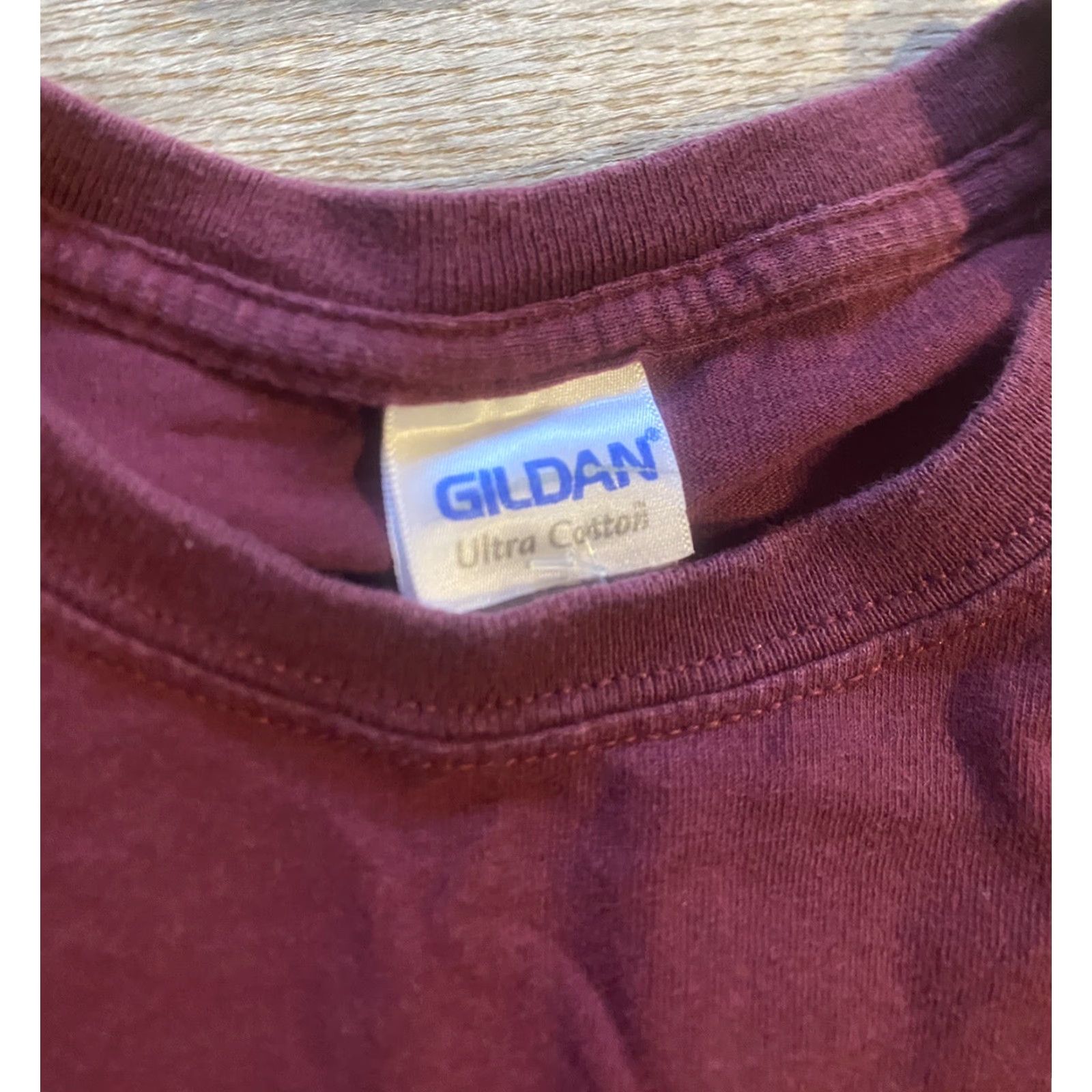 Gildan Gildan Mens Red T-Shirt Crew Neck Beer Theme College Loyola Marymount University Student Brewing Club Short Sleeve Large Size US L / EU 52-54 / 3 - 5 Thumbnail