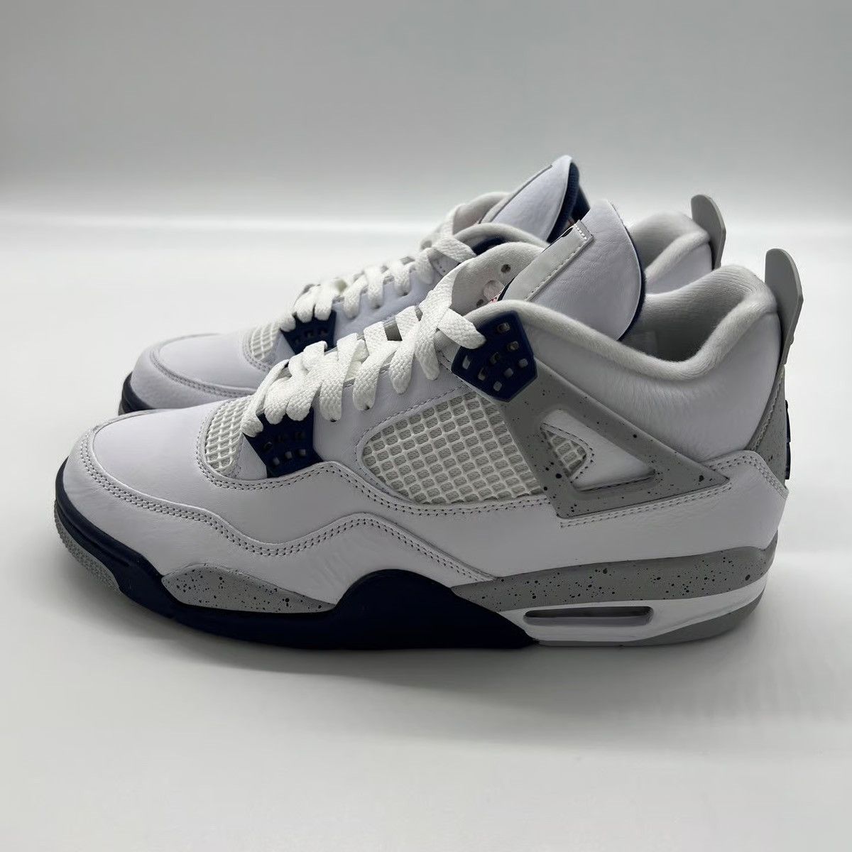 Jordan Brand Jordan 4 Retro Midnight Navy Size US 10.5 / EU 43-44 - 1 Thumbnail