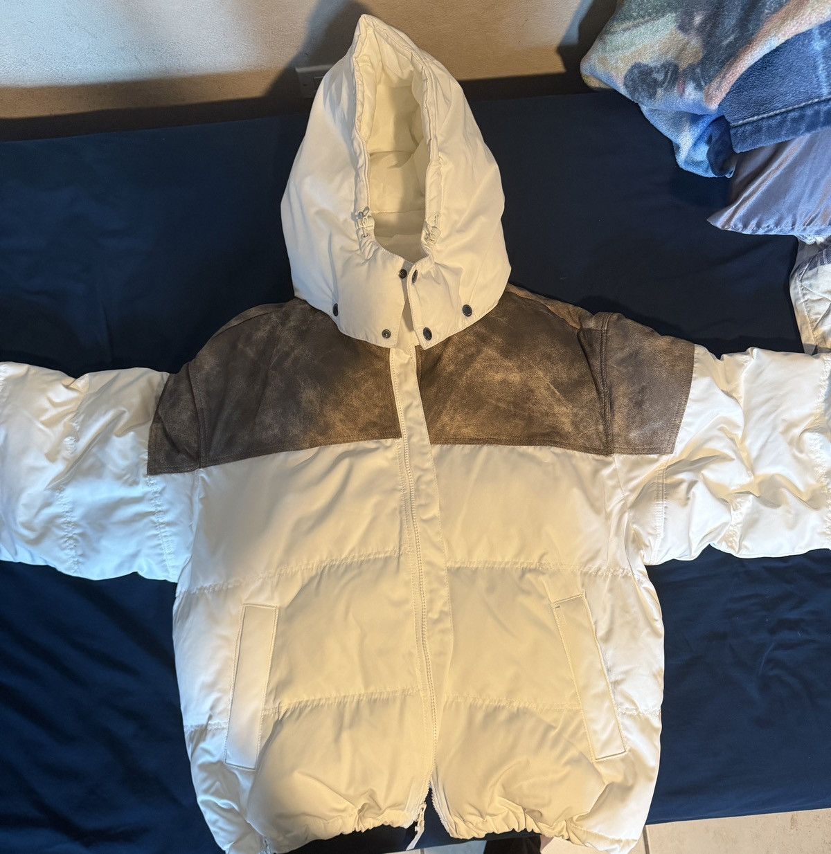 Supreme Supreme Leather Yoke Puffer Jacket 'White' Size US M / EU 48-50 / 2 - 9 Thumbnail