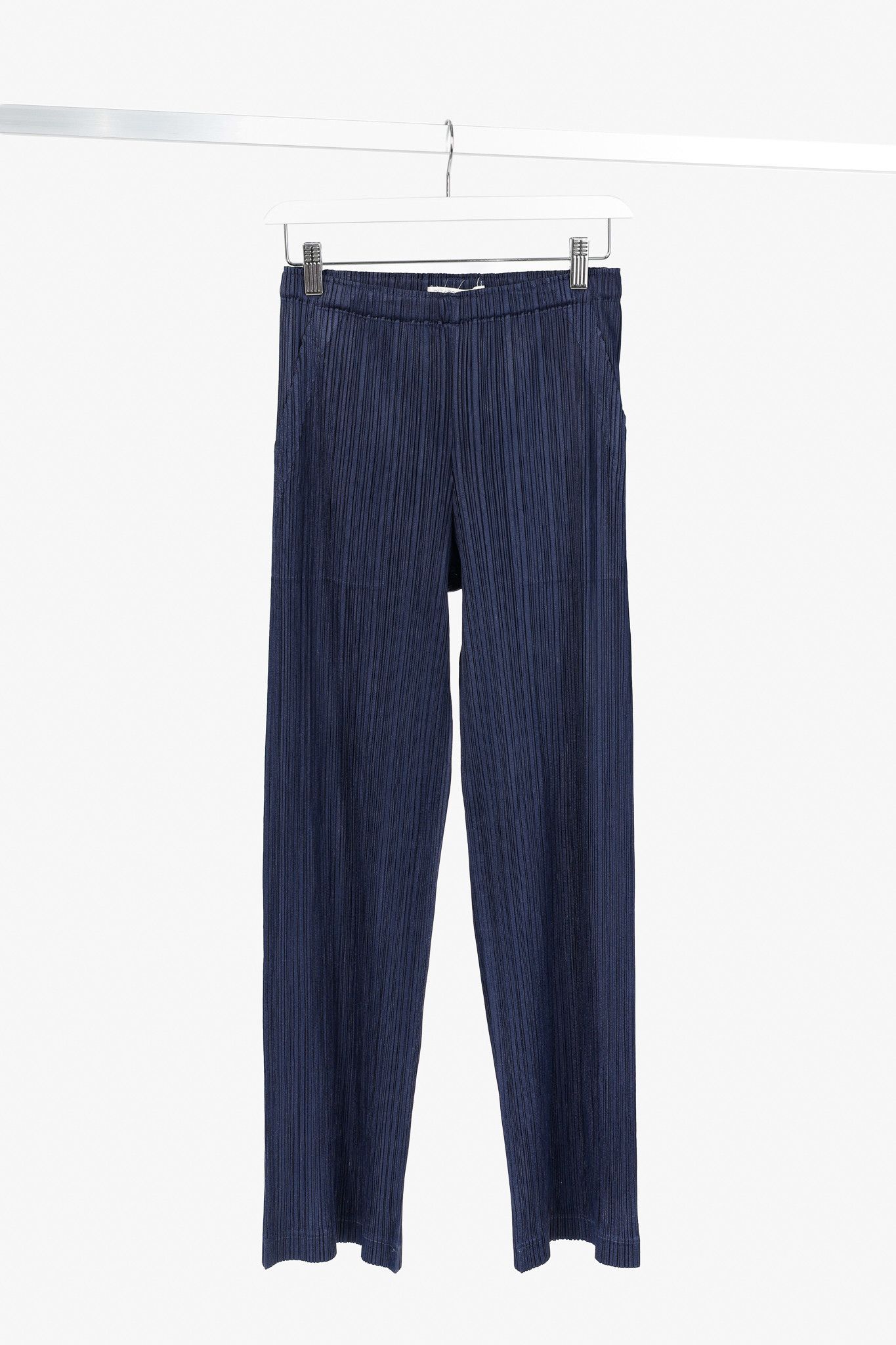 Pleats Please Issey Miyake Pleats Please Issey Miyake Navy Straight-Leg Pants Size 24" / US 00 / IT 34 - 1 Thumbnail
