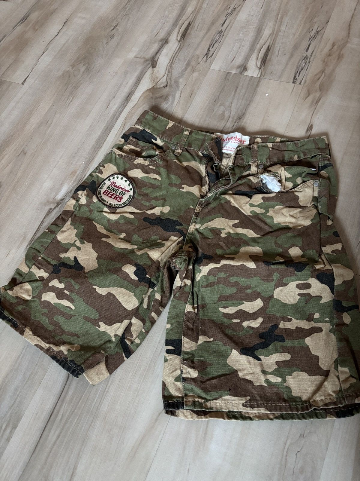 Budweiser Camo Budweiser Shorts Size 23" - 1 Thumbnail