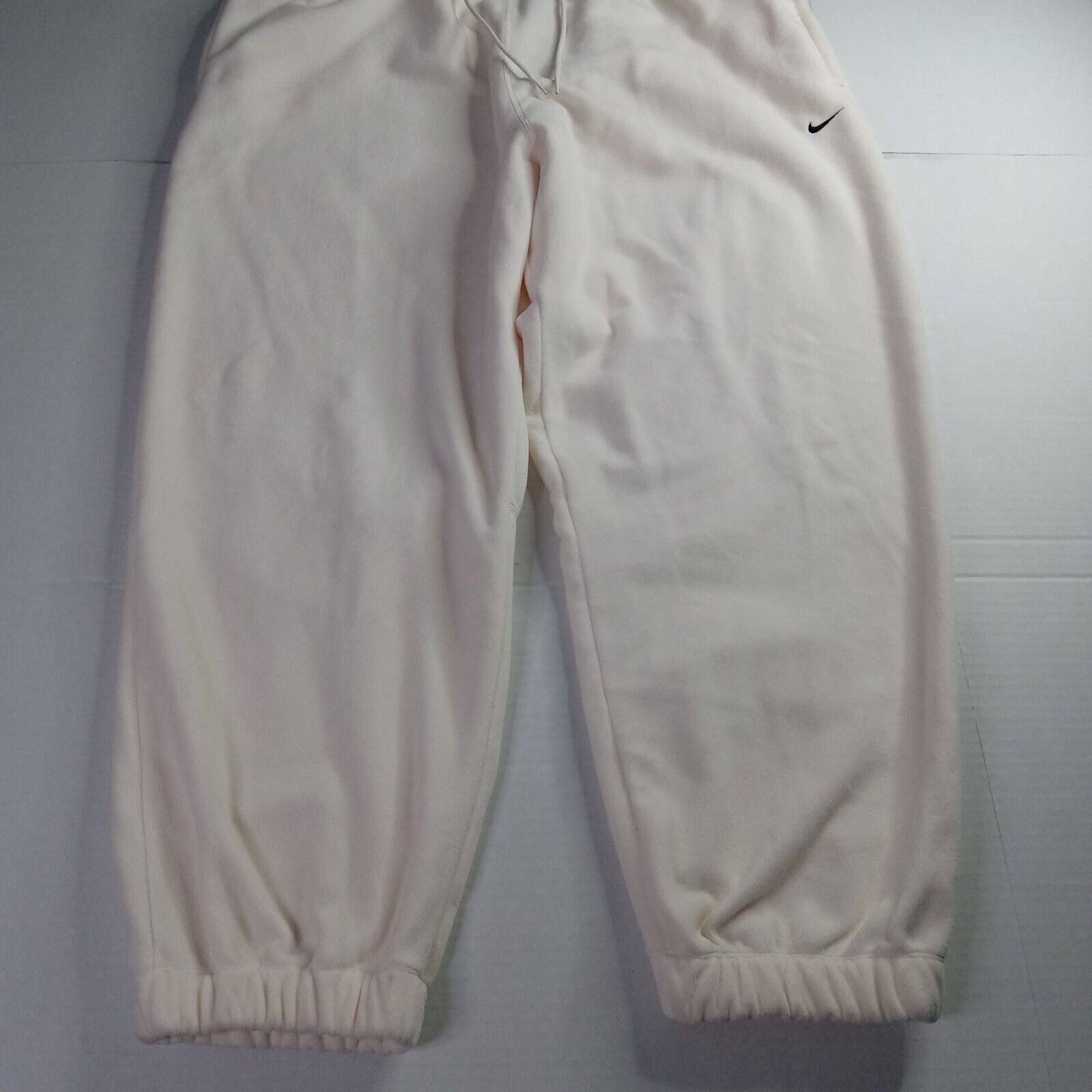 Nike Nike One Pants Women's 2XL Beige Therma Fit Joggers Fleece Size 42" / US 20 - 2 Thumbnail