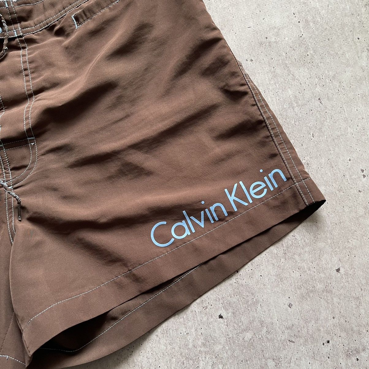 Calvin Klein × Vintage Vintage swimwear brown shorts Calvin Klein Size US 34 / EU 50 - 2 Thumbnail