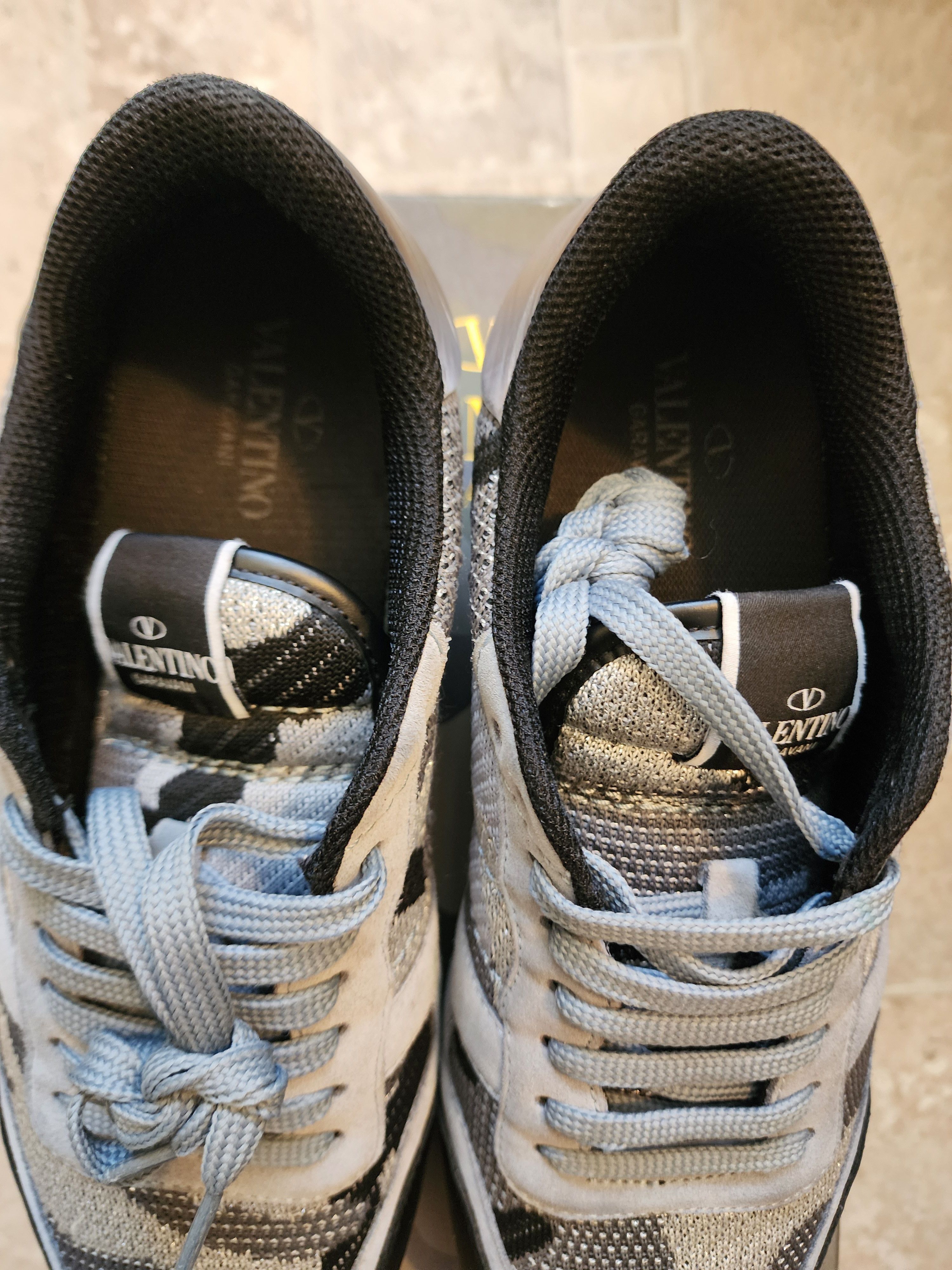 Valentino VALENTINO ROCKRUNNER SNEAKERS SIZE 42 Size US 9 / EU 42 - 6 Thumbnail
