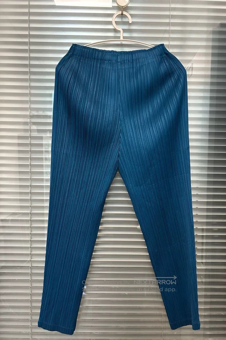Issey Miyake Issey Miyake size:3 Pleated Women's Pants Size 22" - 2 Thumbnail