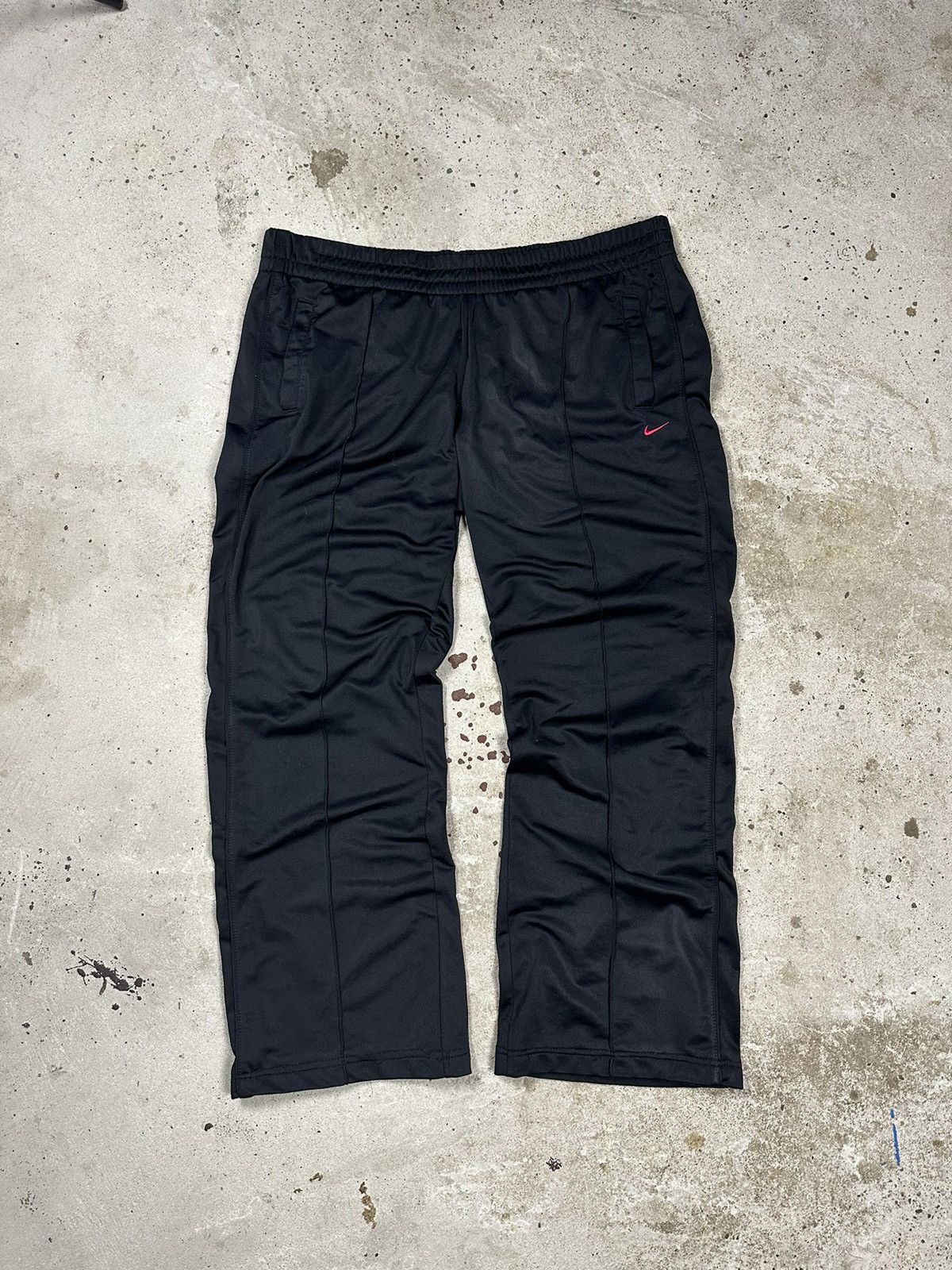 Nike × Vintage Vintage Y2K Nike Baggy Black Track Pants Swoosh Size US 35 - 2 Thumbnail