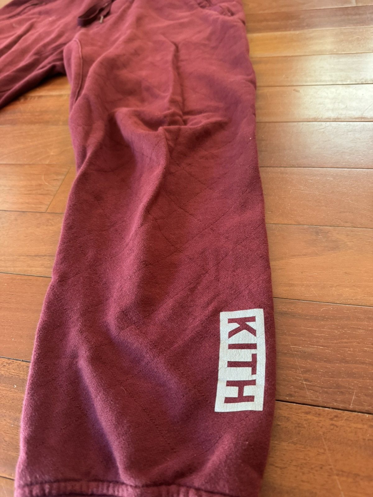 Kith Kith Quilted Bleeker Jogger Sweatpants Burgundy Size Medium Size US 31 - 4 Thumbnail