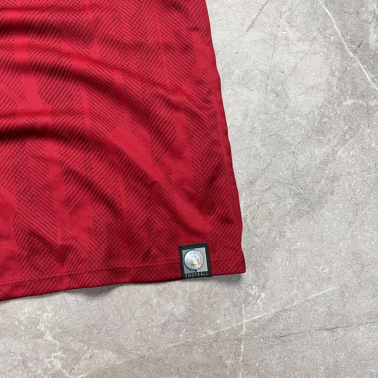 New Balance NWT New Balance Liverpool Jersey 2018/2019 #11 M.SALAH Size US L / EU 52-54 / 3 - 11 Thumbnail