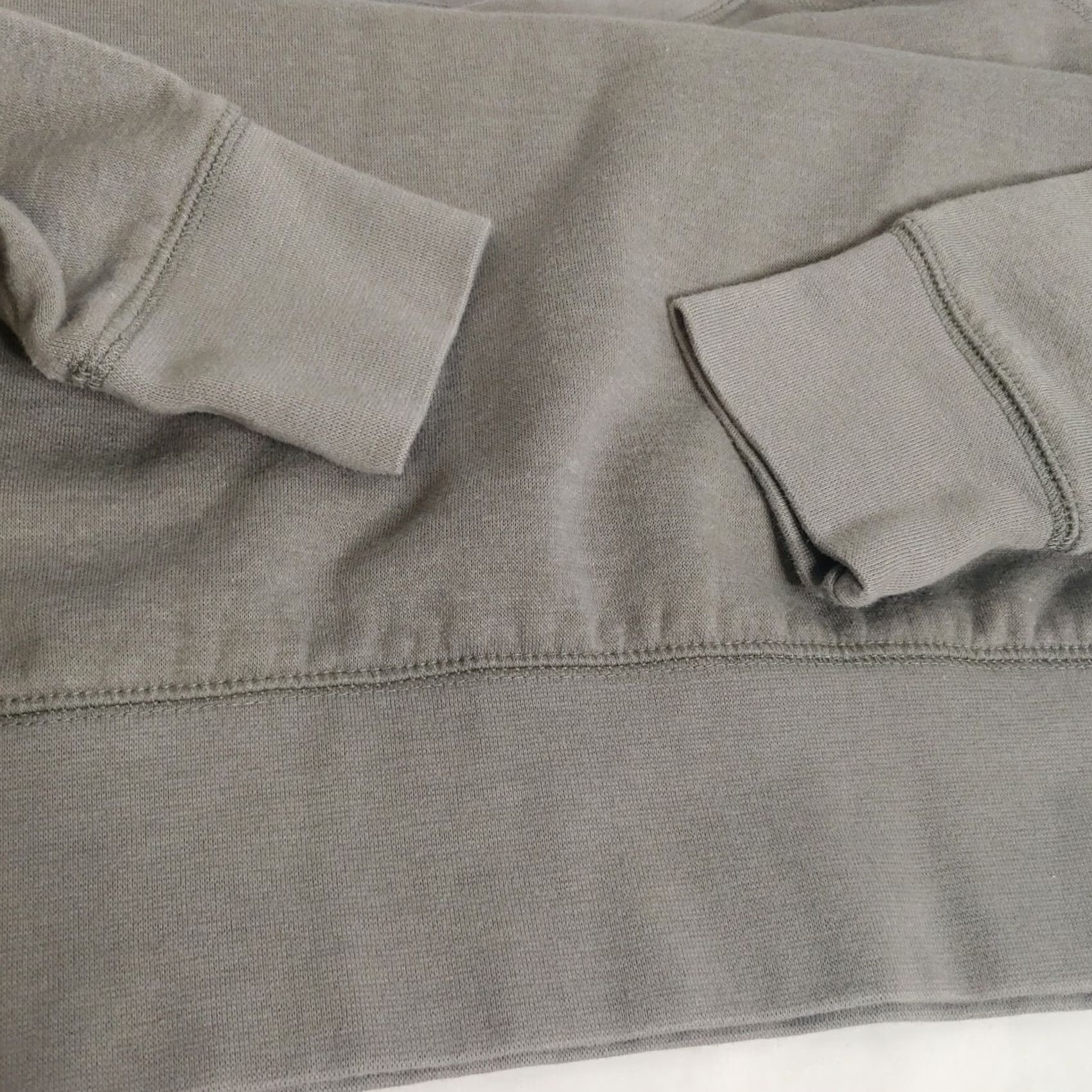 Champion VINTAGE WVU Champion Crew Neck Sweatshirt West Virginia Mountaineers College Men Large Gray Size US L / EU 52-54 / 3 - 5 Thumbnail